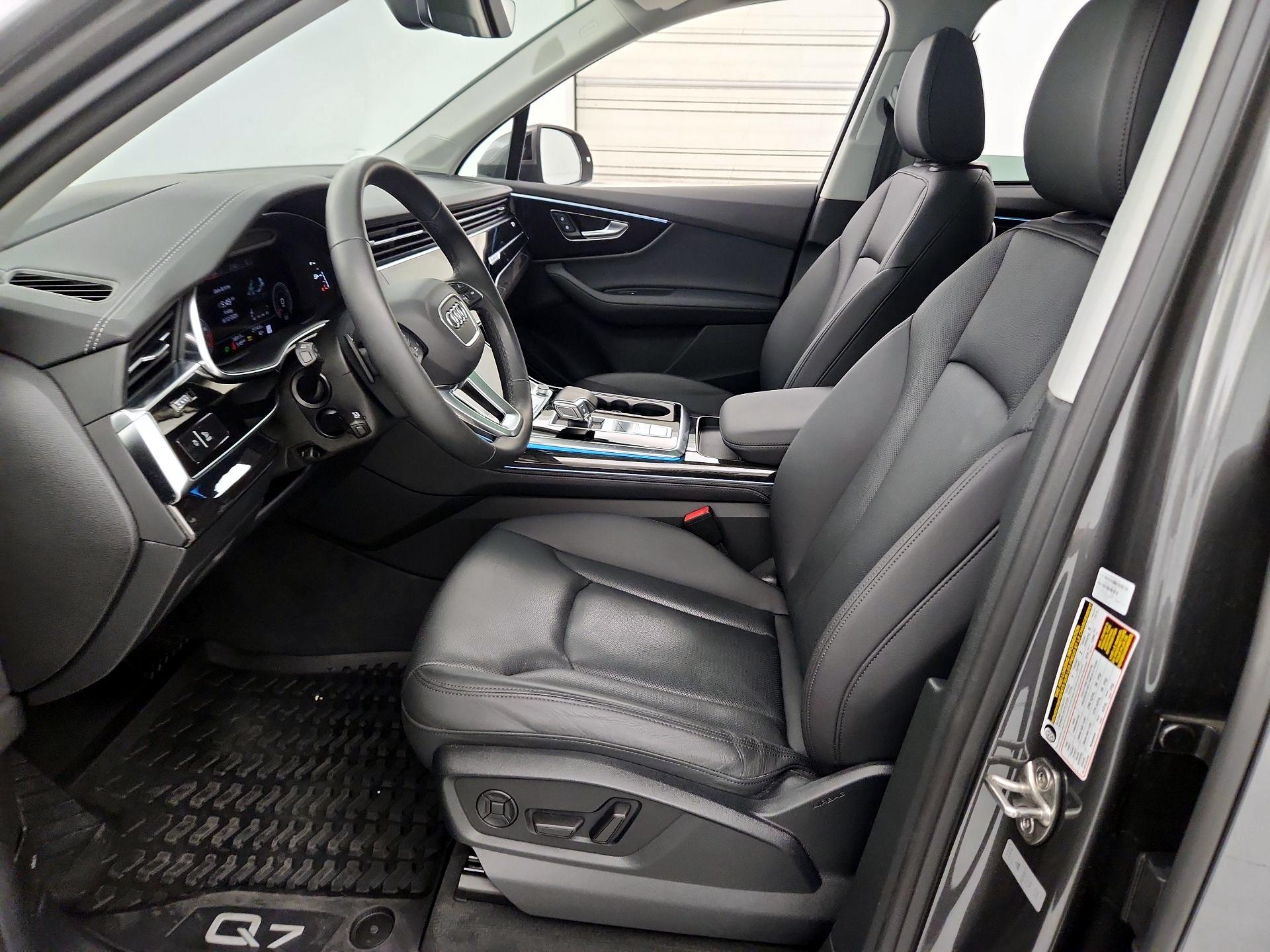 Thumbnail: 2023 Audi Q7 - 11