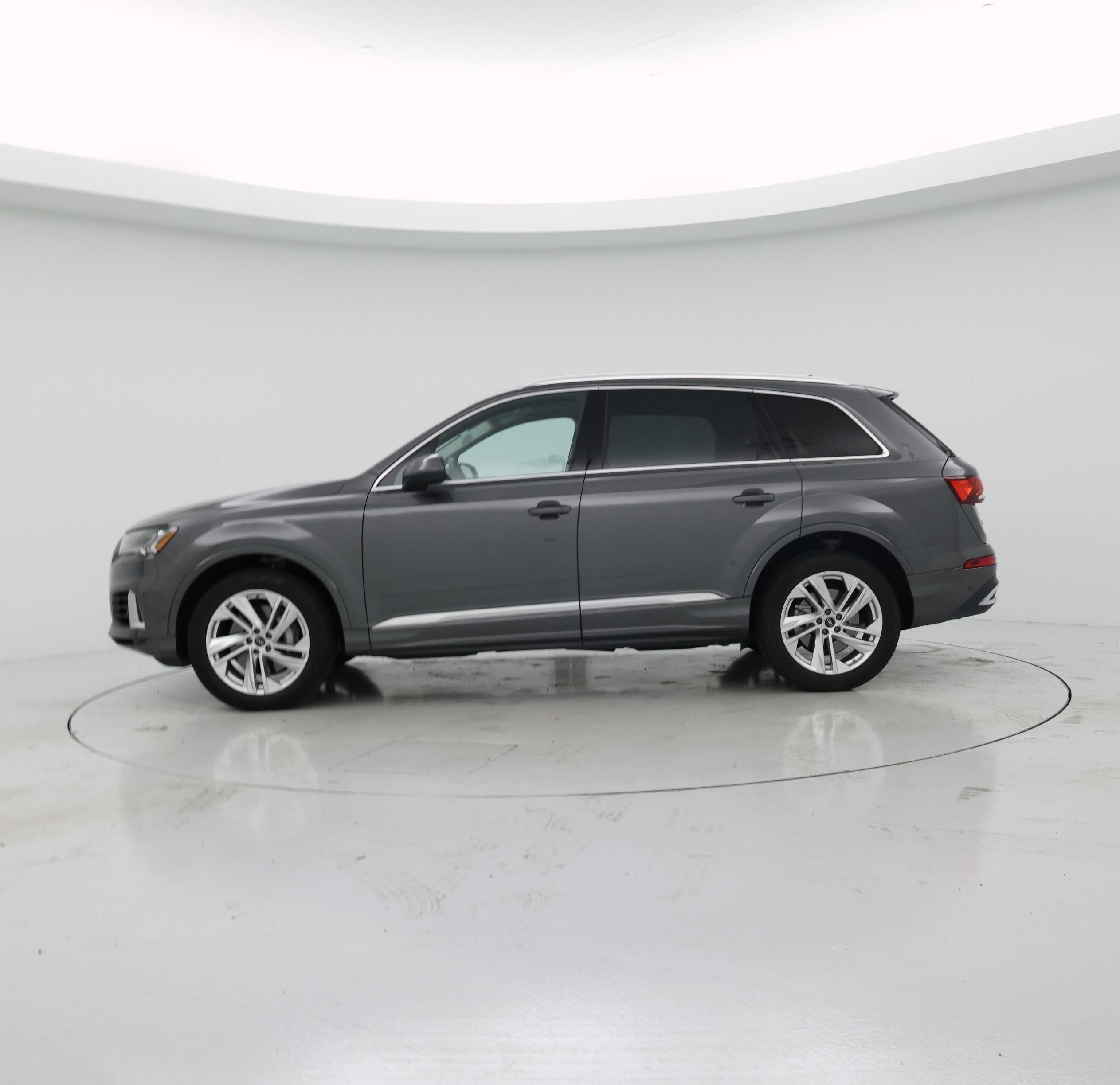 Thumbnail: 2023 Audi Q7 - 3