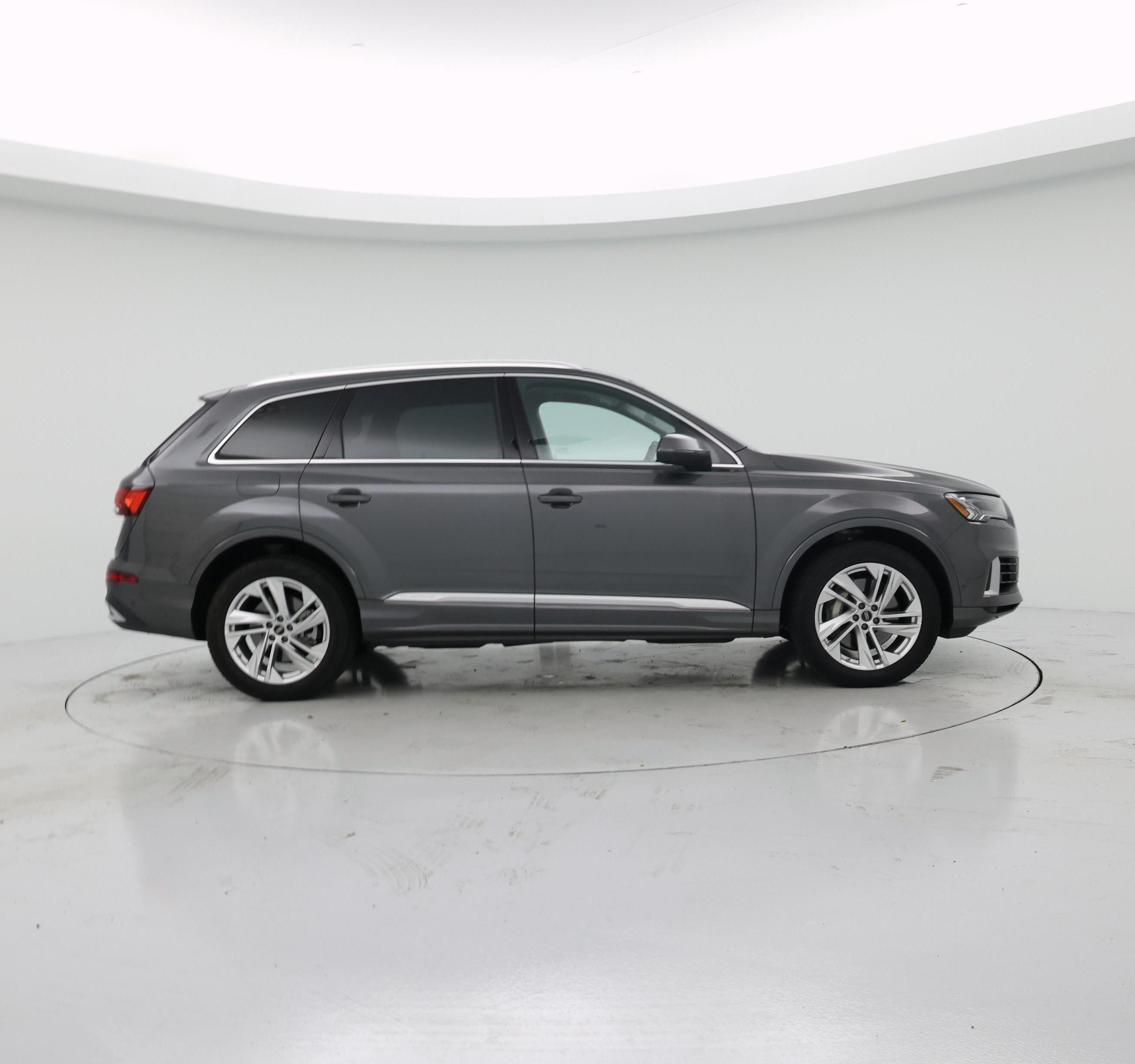 Thumbnail: 2023 Audi Q7 - 7