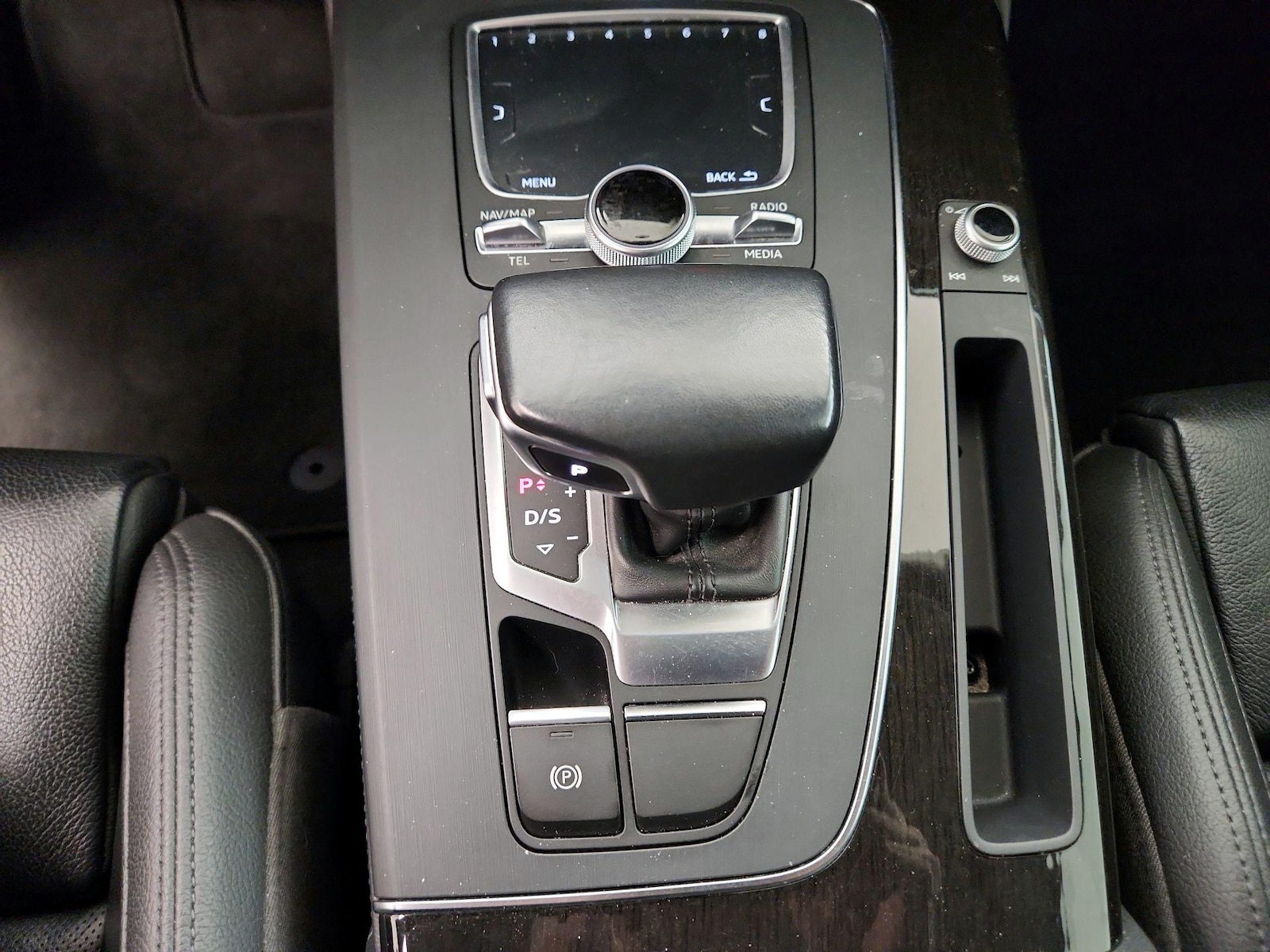 2019 Audi Q5 Premium Plus - Photo 19
