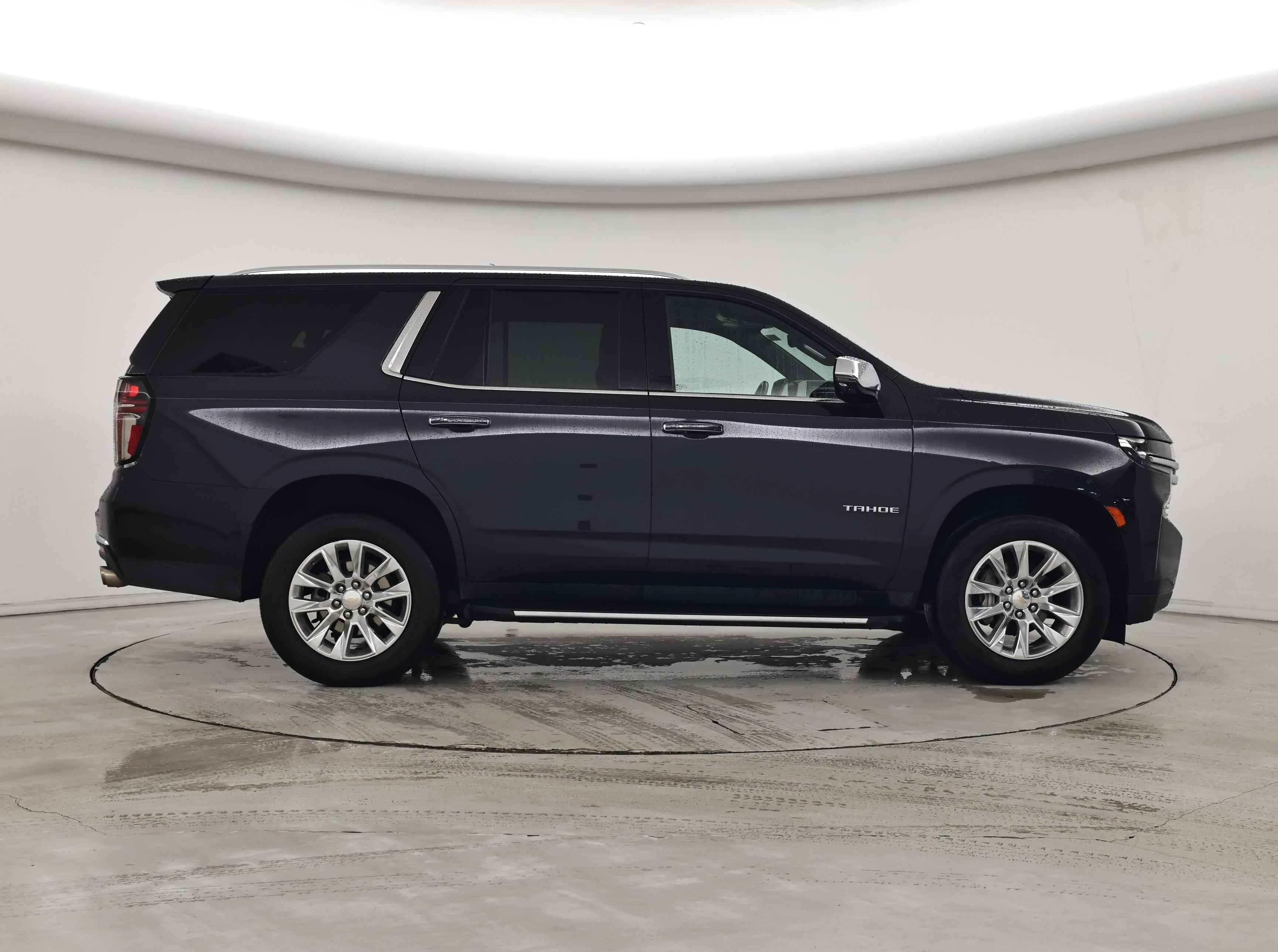 Thumbnail: 2023 Chevrolet Tahoe - 7