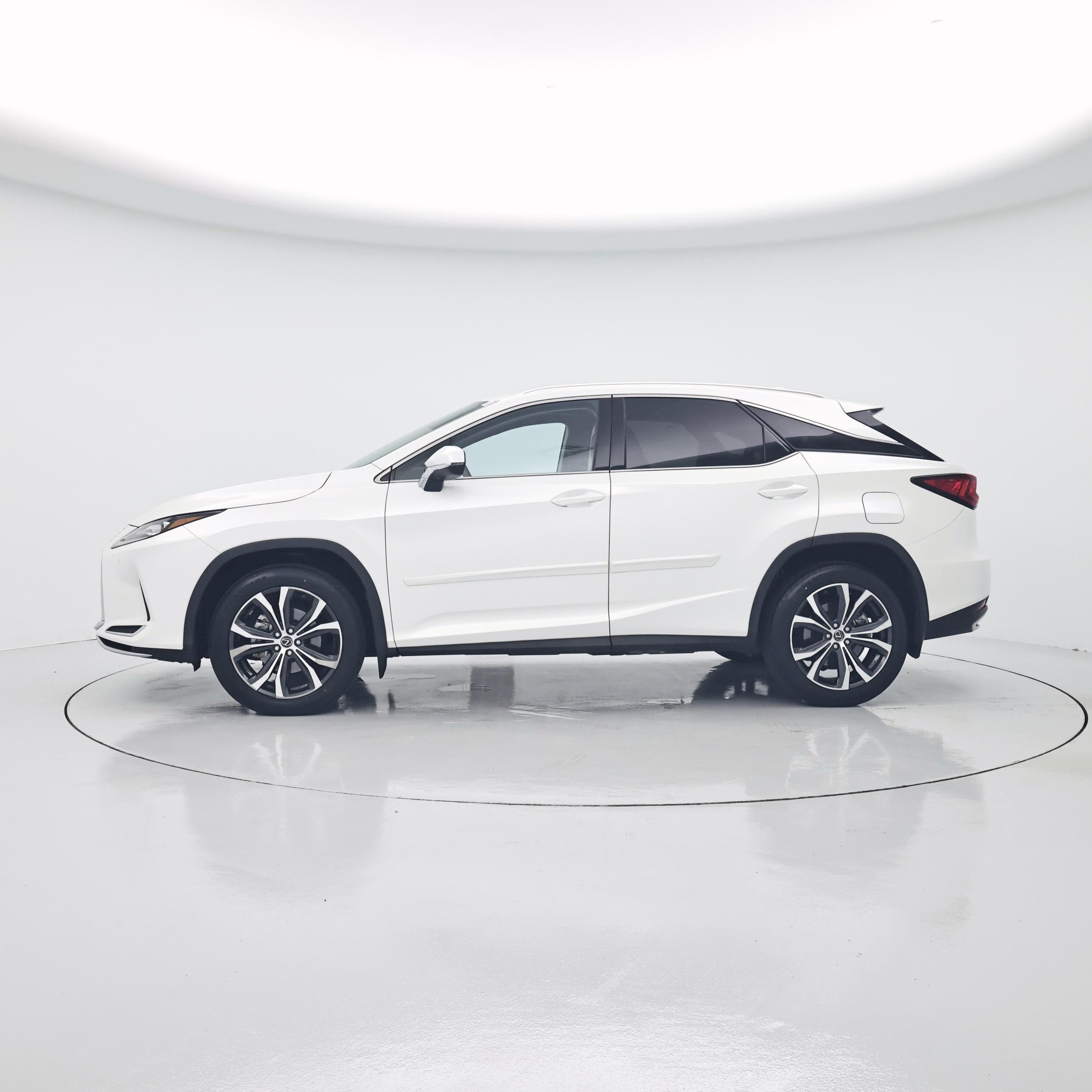 Thumbnail: 2021 Lexus RX - 3