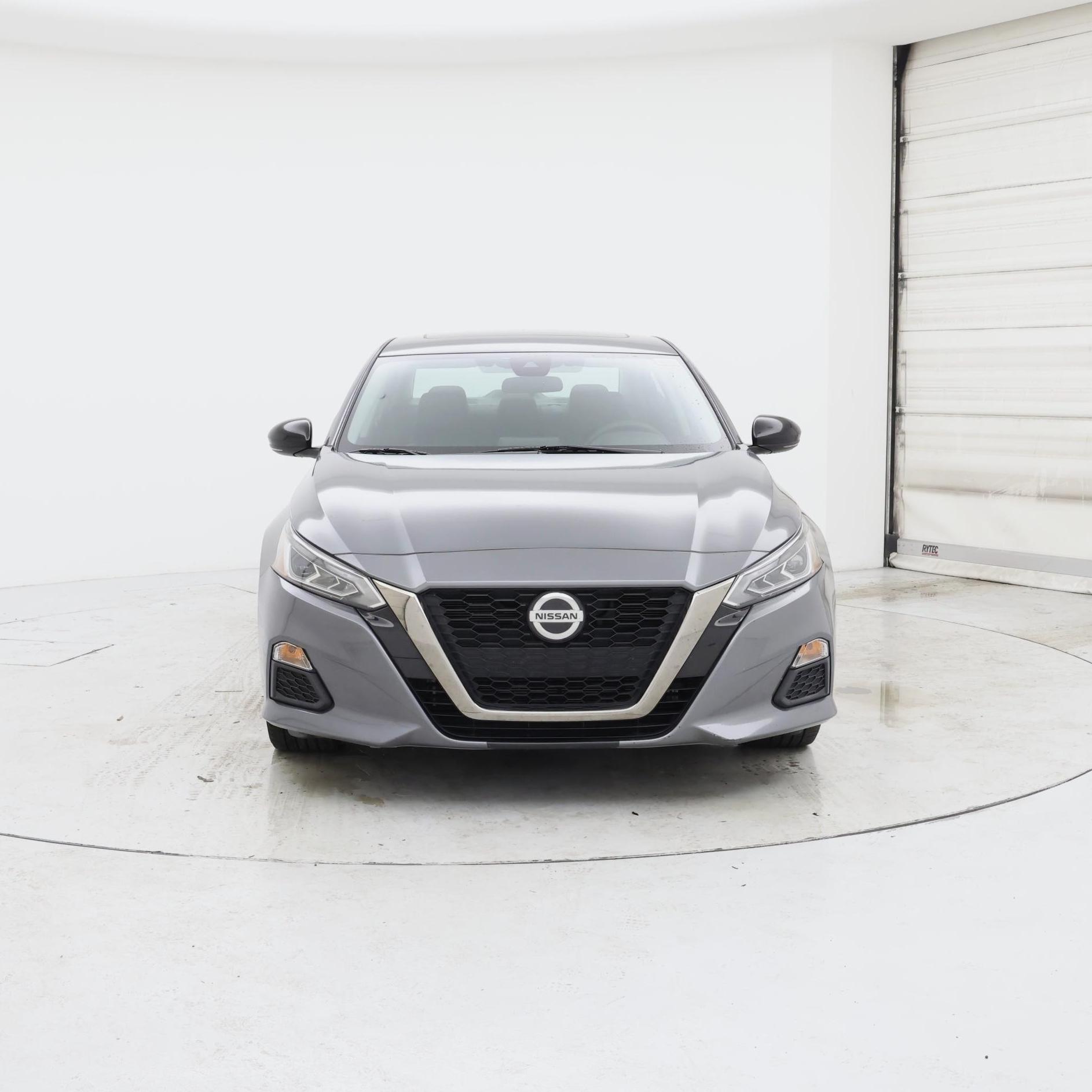 Thumbnail: 2020 Nissan Altima - 5