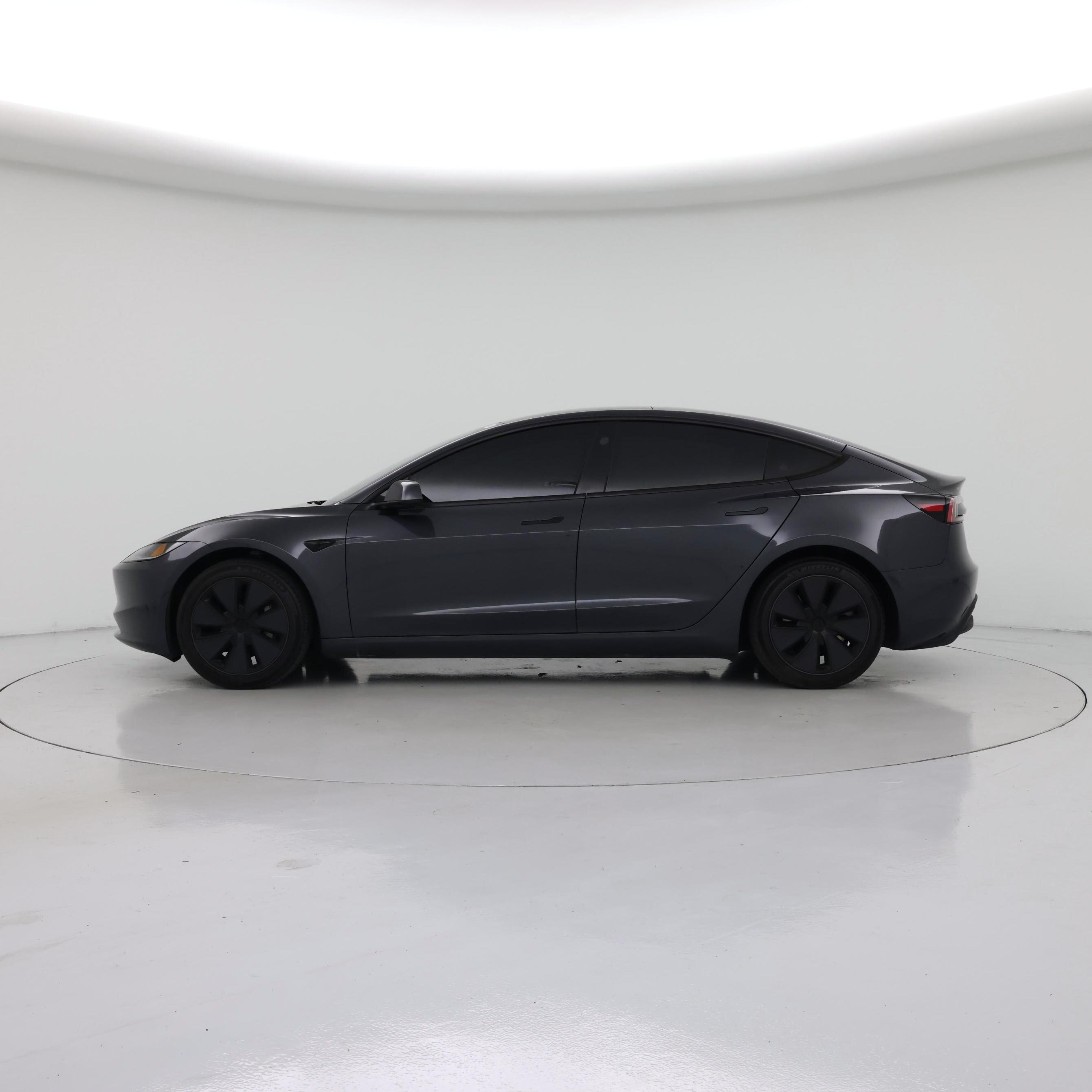 Thumbnail: 2025 Tesla Model 3 - 3