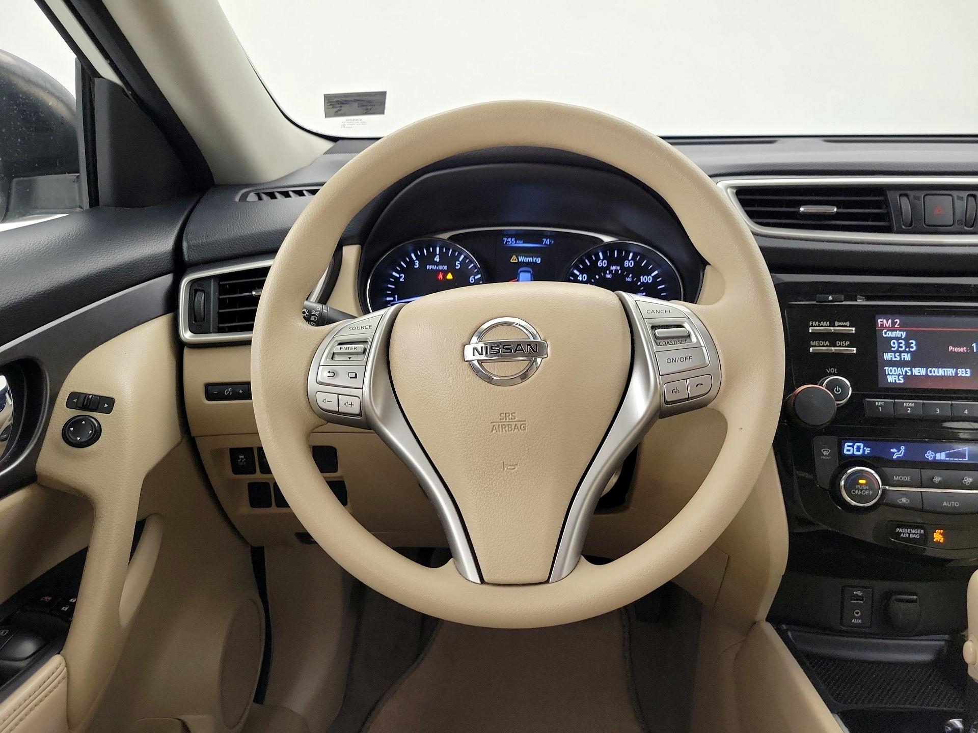 Thumbnail: 2014 Nissan Rogue - 10