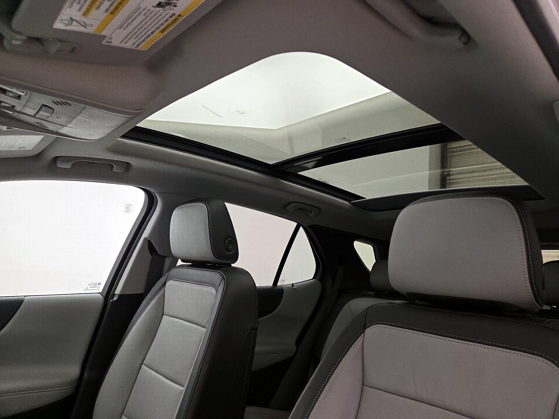 Thumbnail: 2018 Chevrolet Equinox - 20