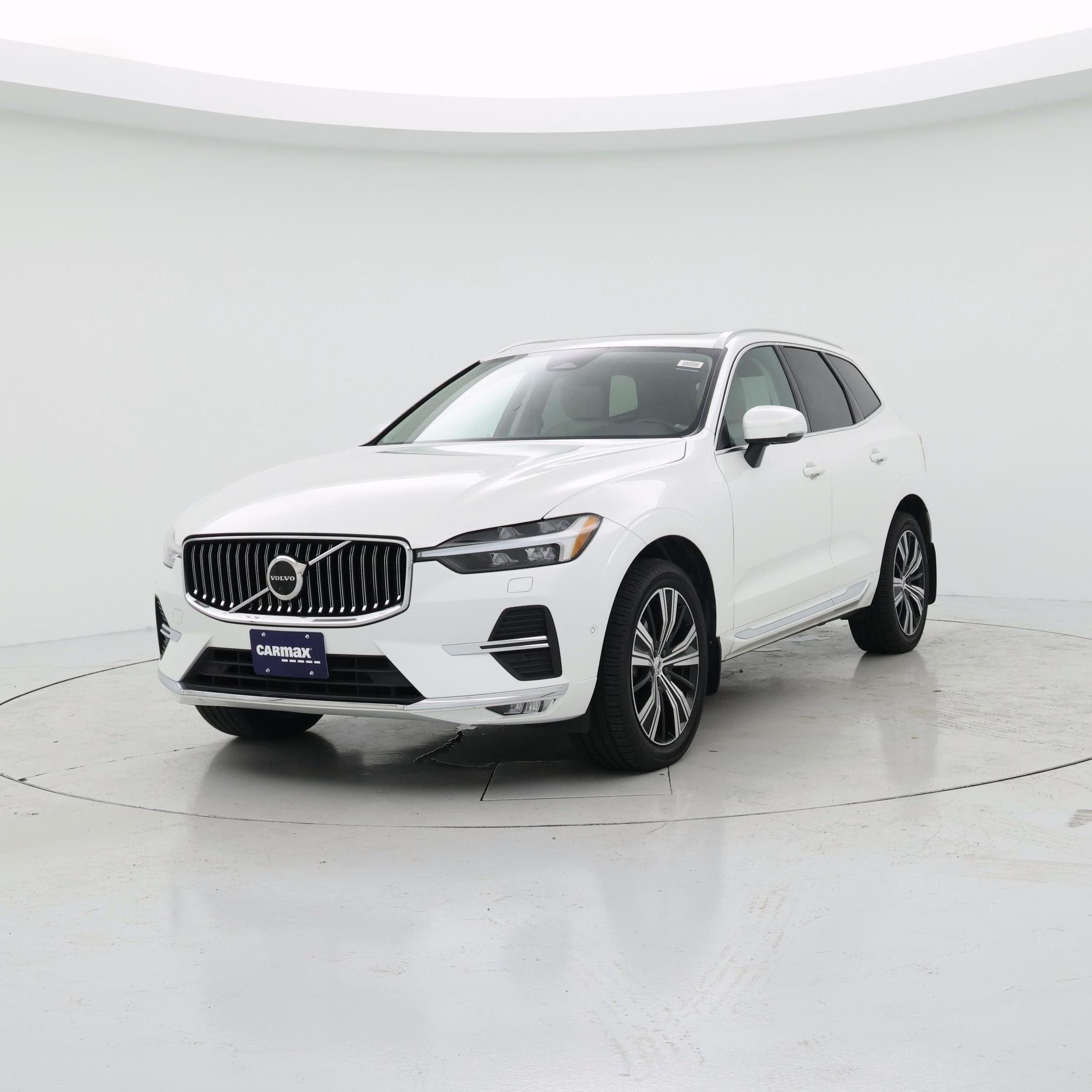 Thumbnail: 2023 Volvo XC60 - 4