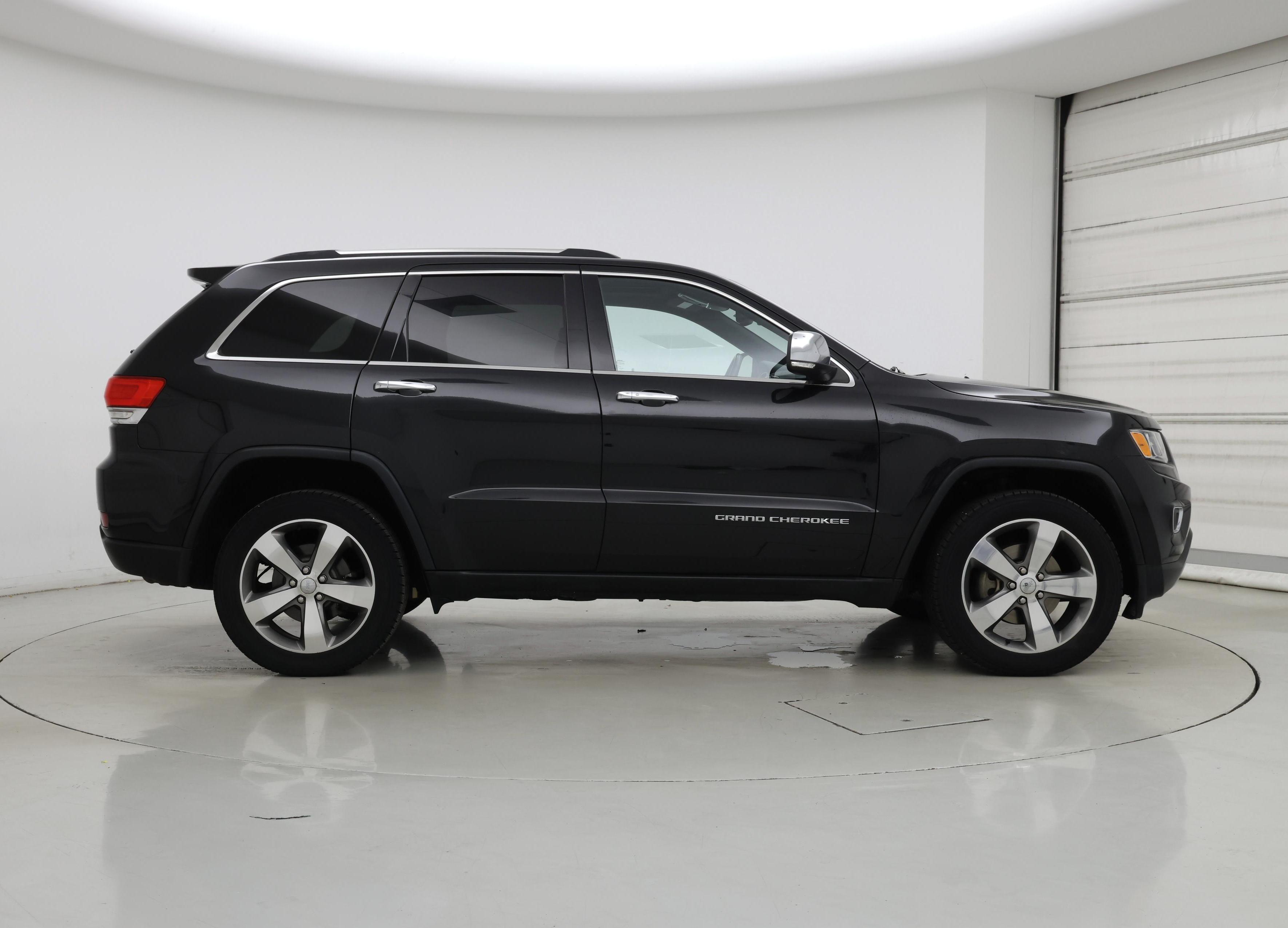 Thumbnail: 2015 Jeep Grand Cherokee - 7