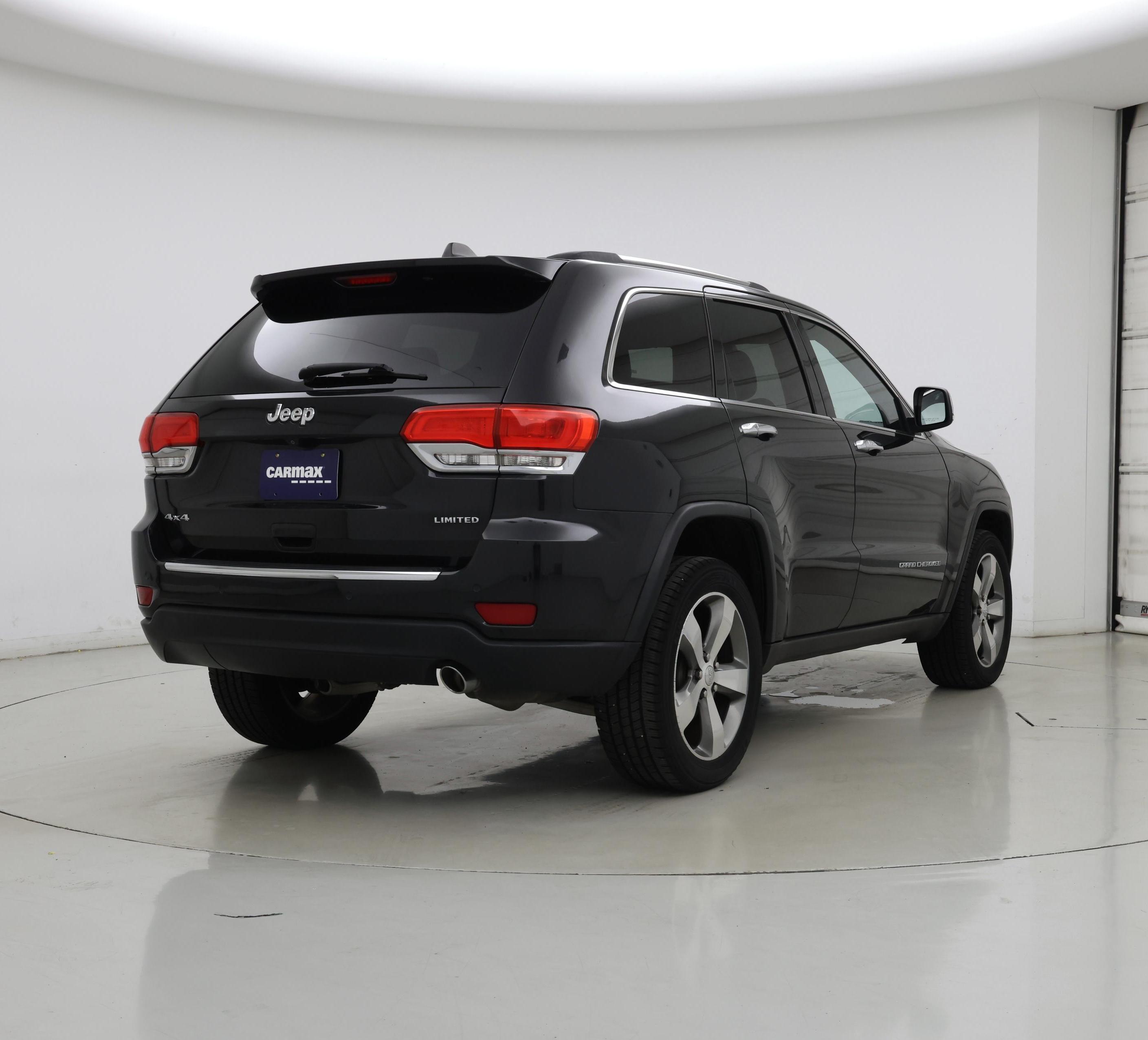 Thumbnail: 2015 Jeep Grand Cherokee - 8