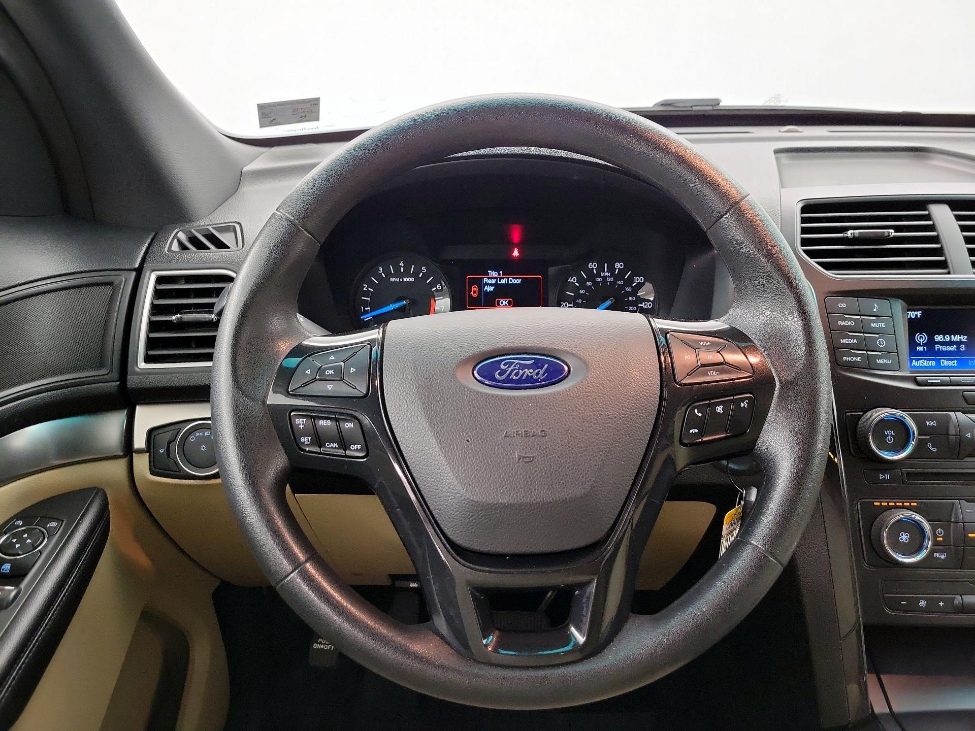 Thumbnail: 2017 Ford Explorer - 10