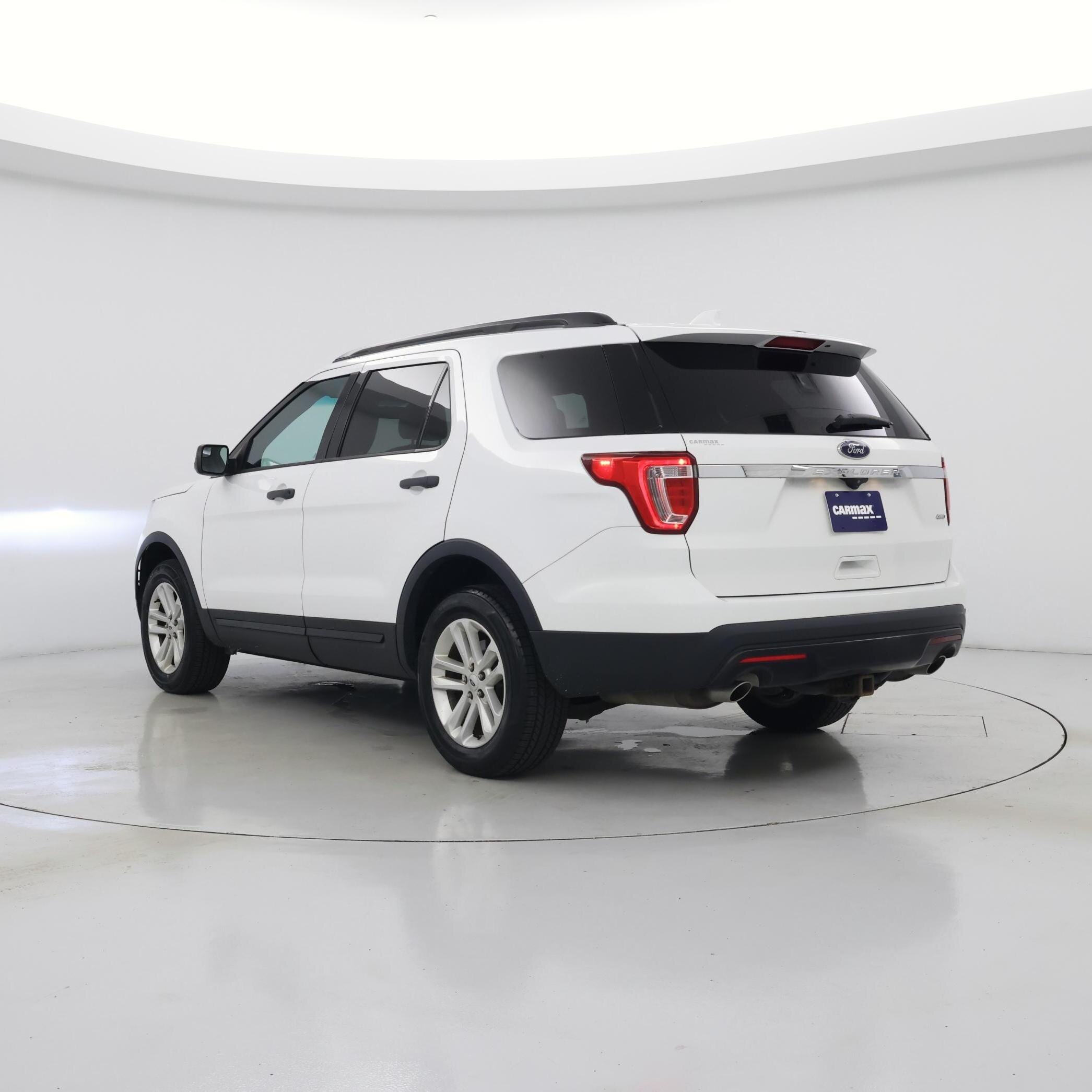 Thumbnail: 2017 Ford Explorer - 2