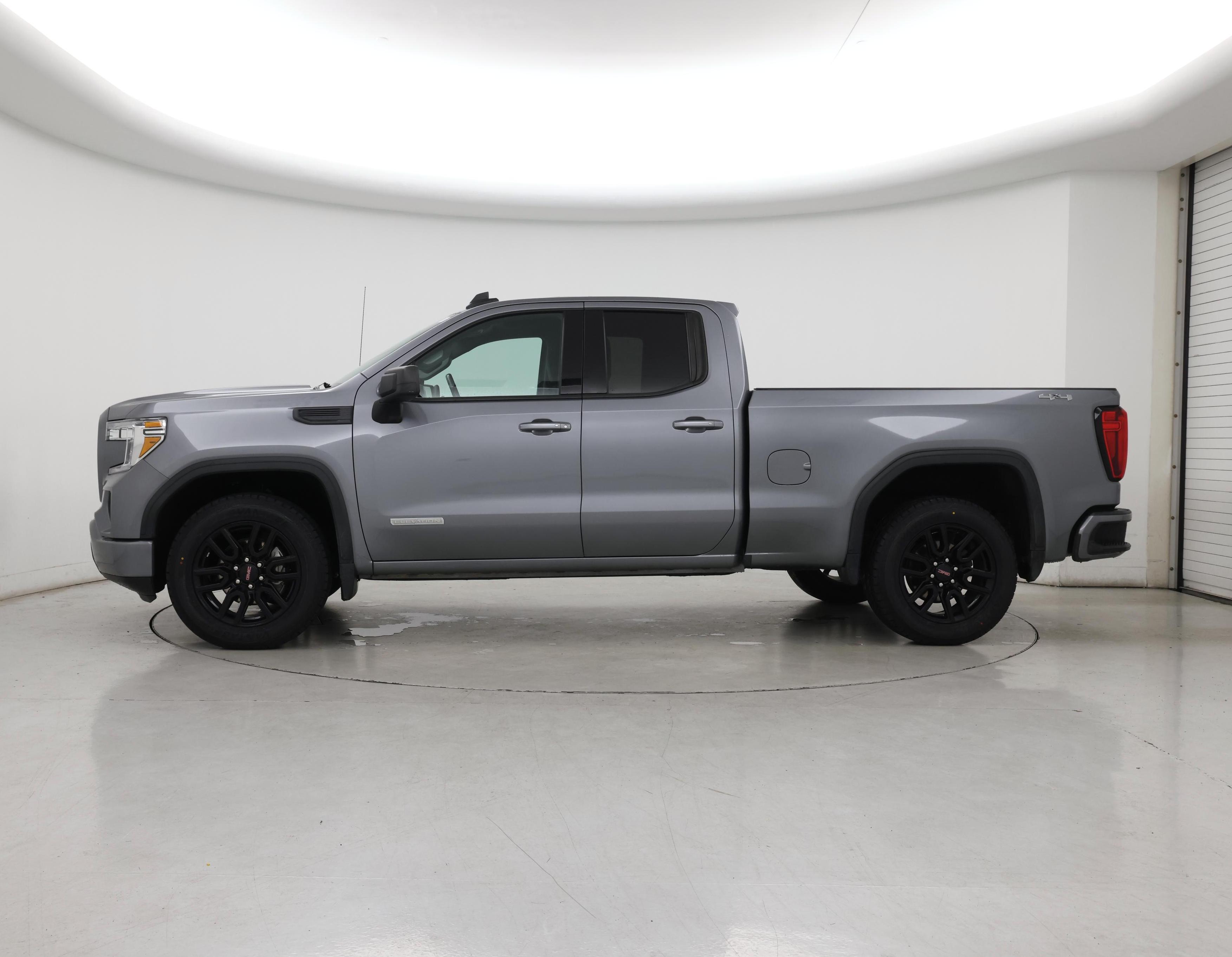 Thumbnail: 2022 GMC Sierra 1500 - 3