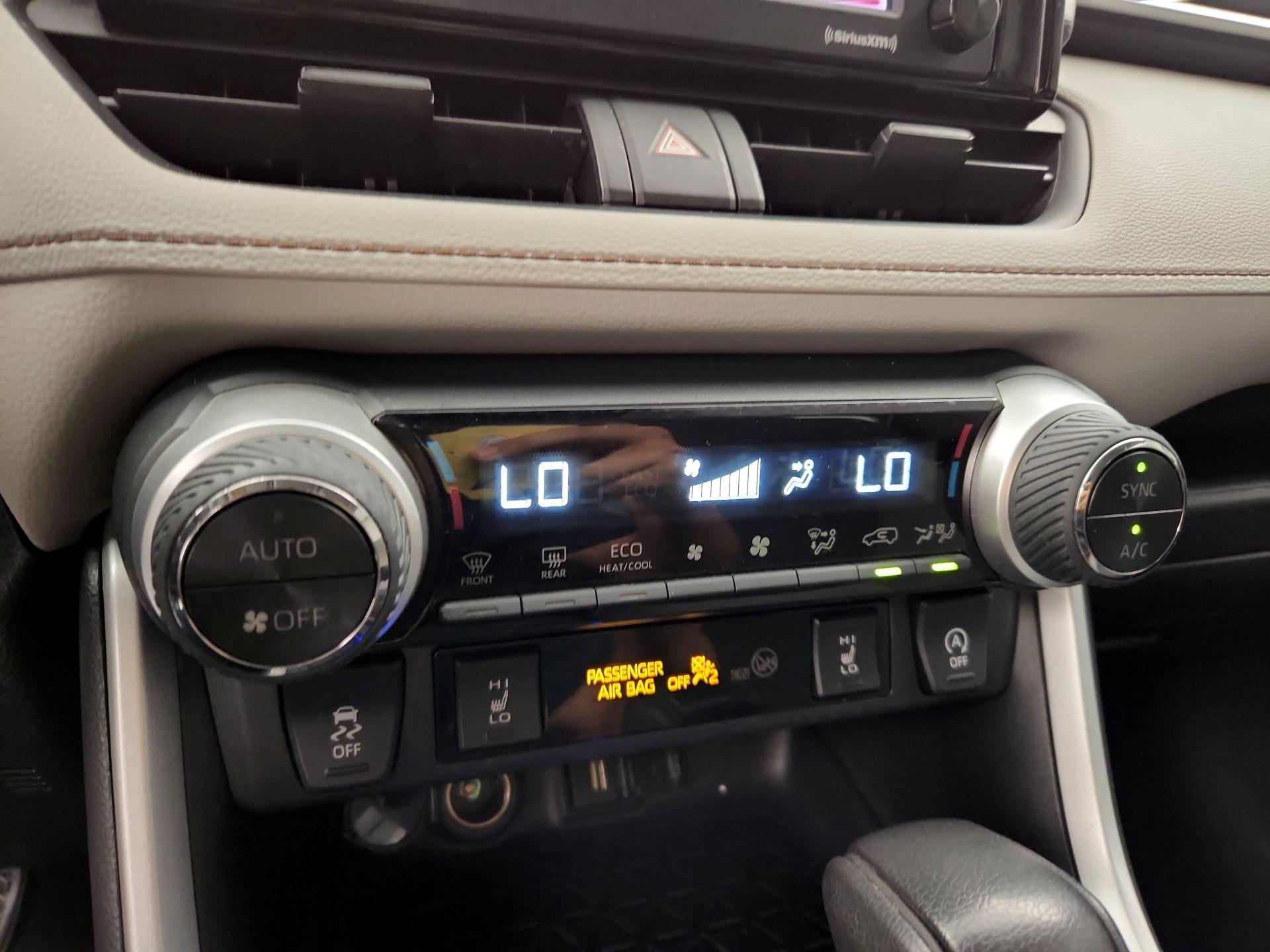 Thumbnail: 2021 Toyota RAV4 - 16