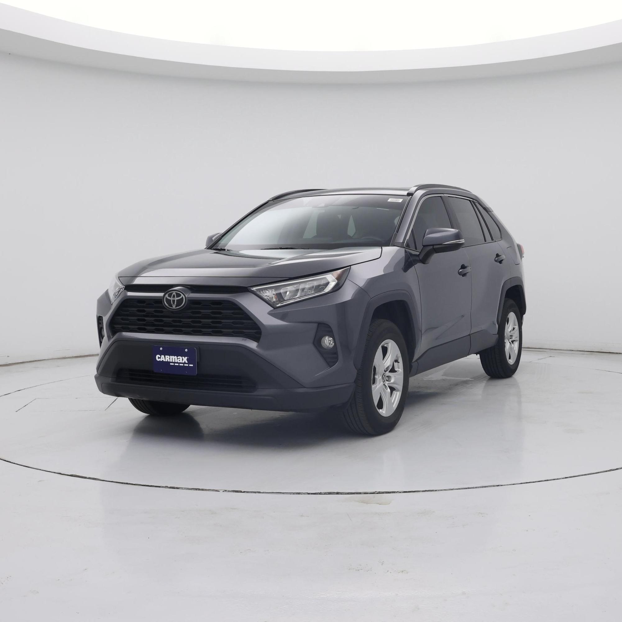 Thumbnail: 2021 Toyota RAV4 - 4