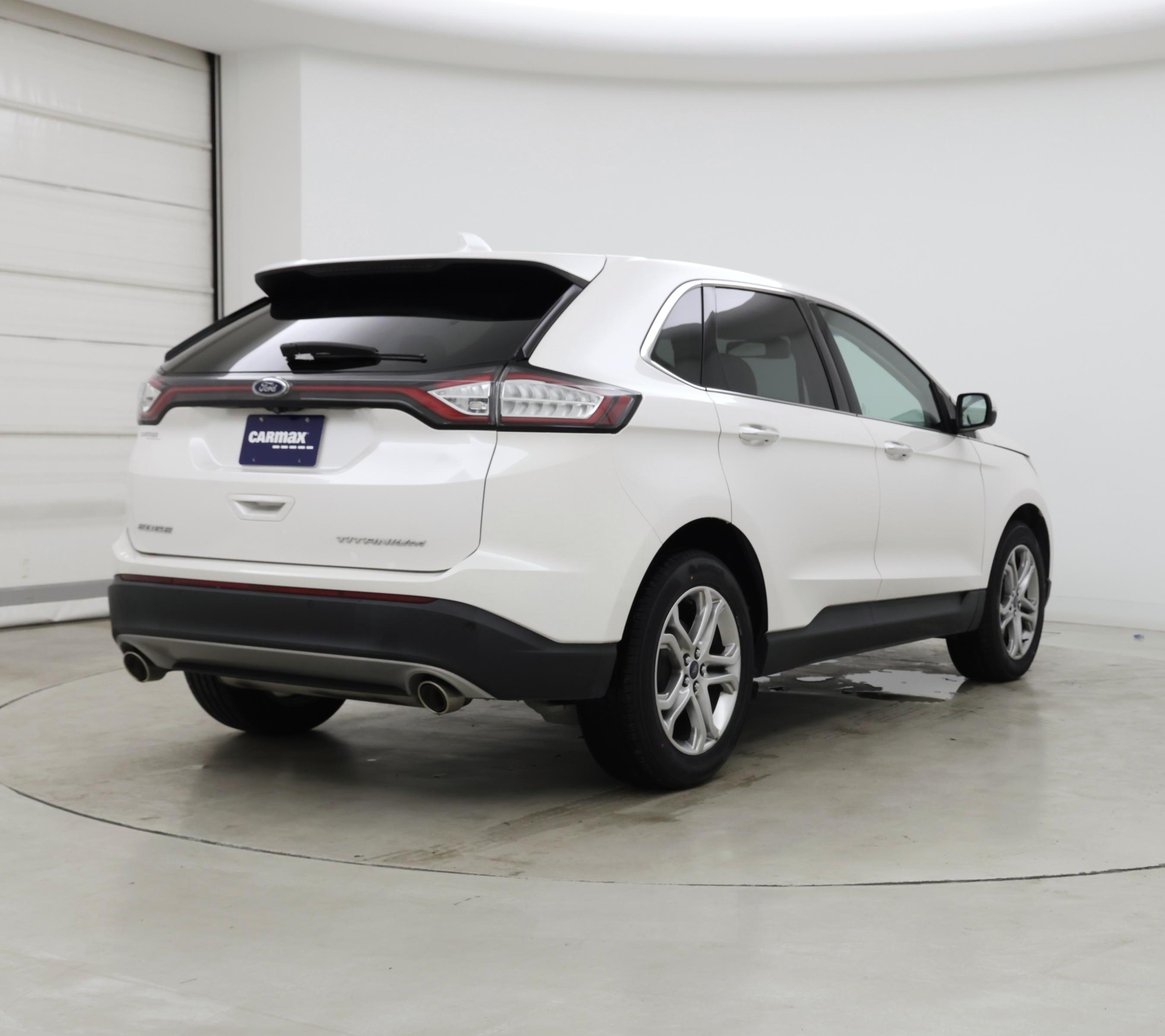 Thumbnail: 2018 Ford Edge - 8