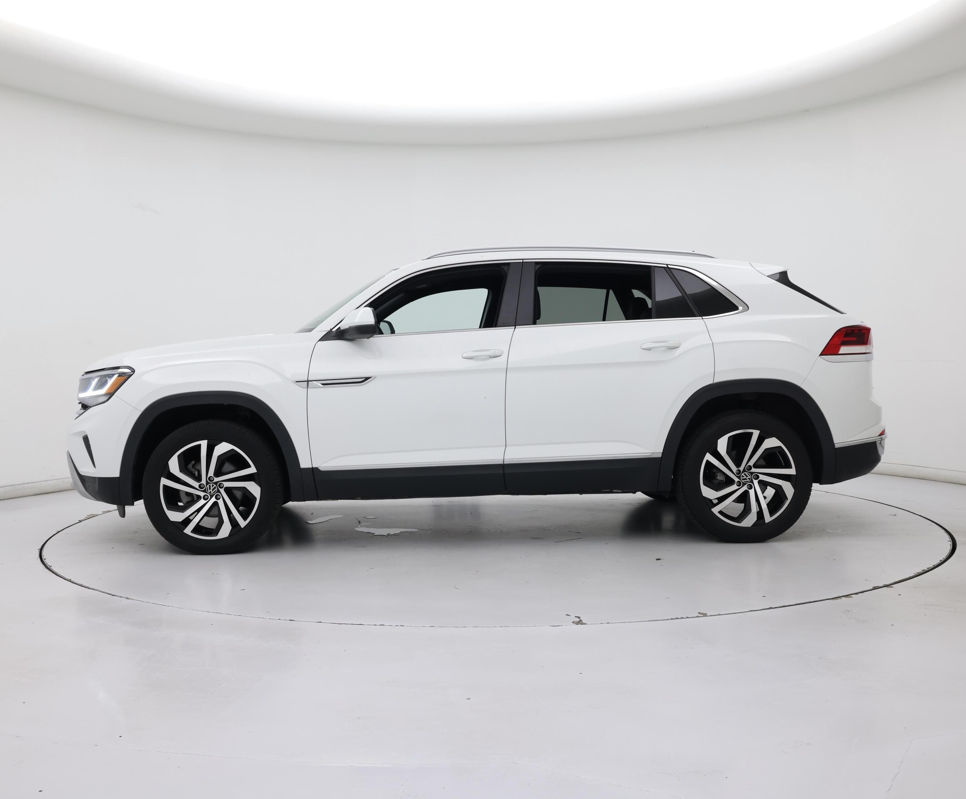 Thumbnail: 2022 Volkswagen Atlas - 3