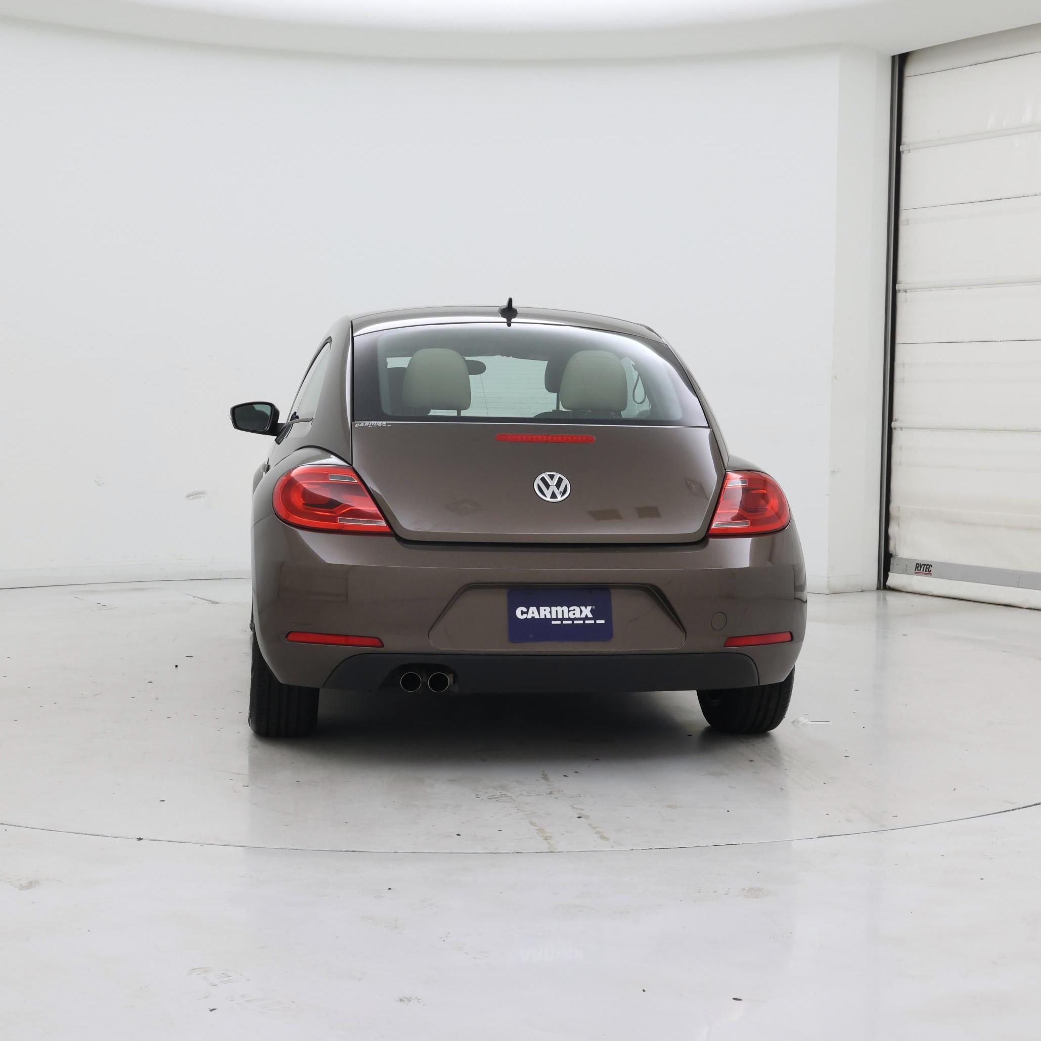Thumbnail: 2014 Volkswagen Beetle - 6