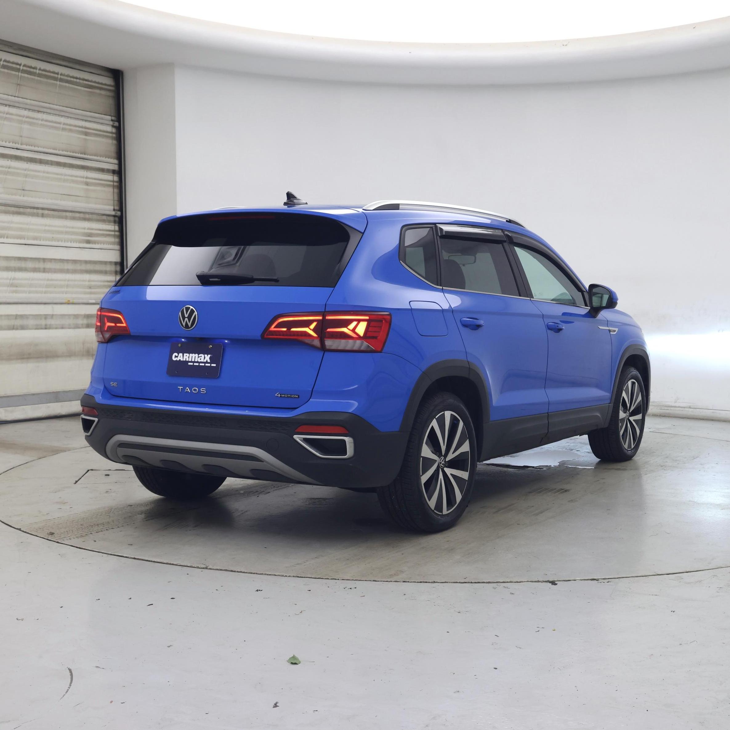 Thumbnail: 2023 Volkswagen Taos - 8