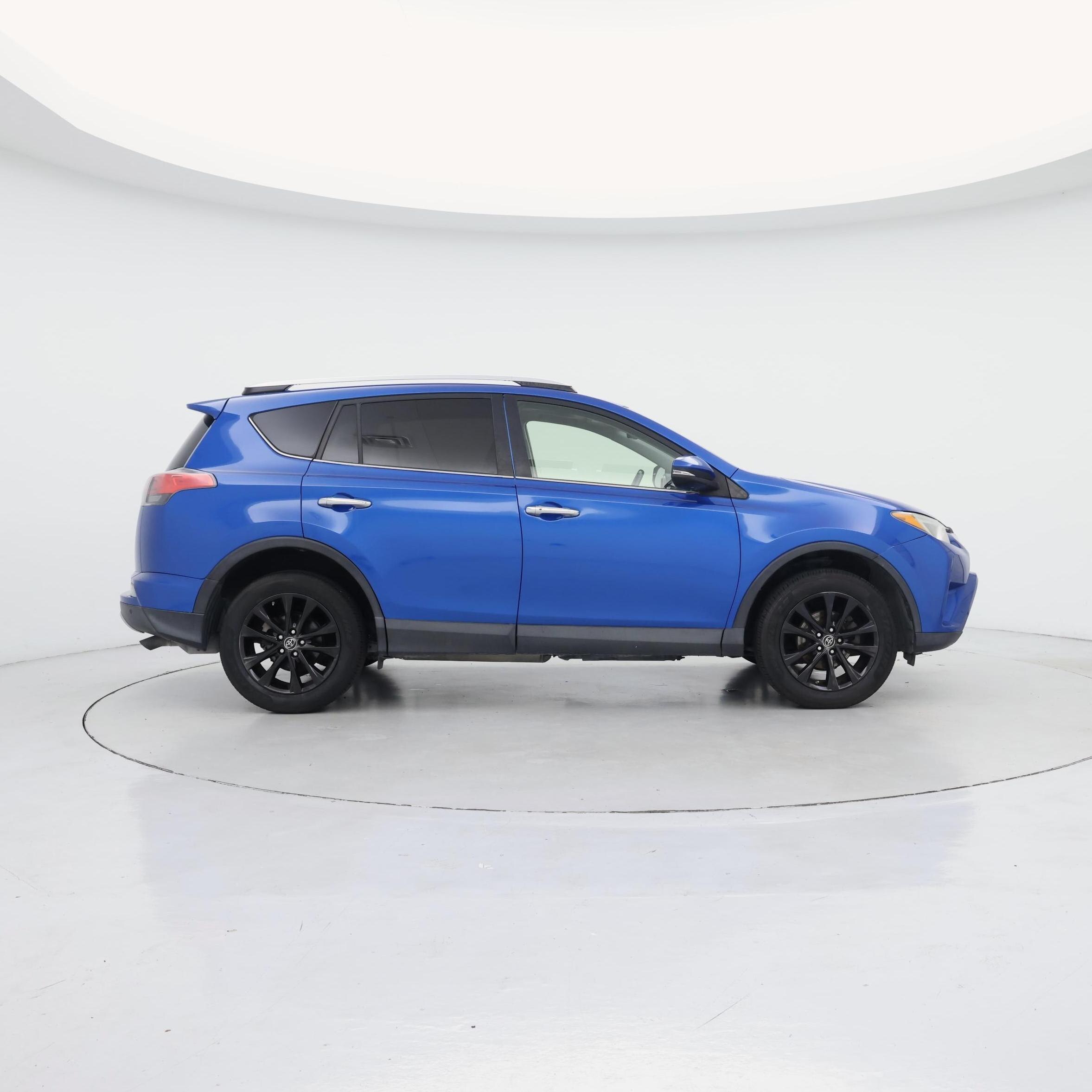 Thumbnail: 2016 Toyota RAV4 - 7