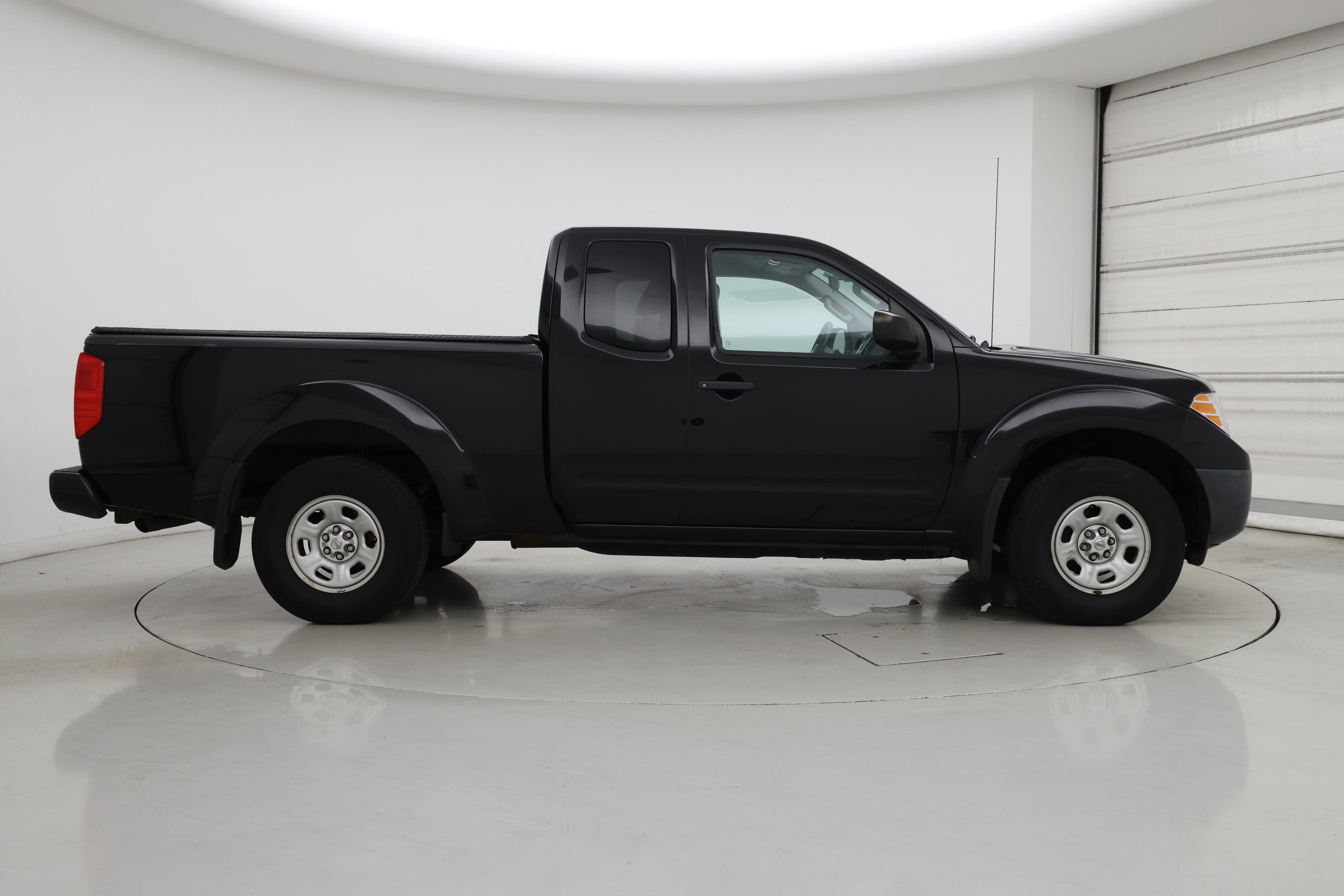 Thumbnail: 2017 Nissan Frontier - 7