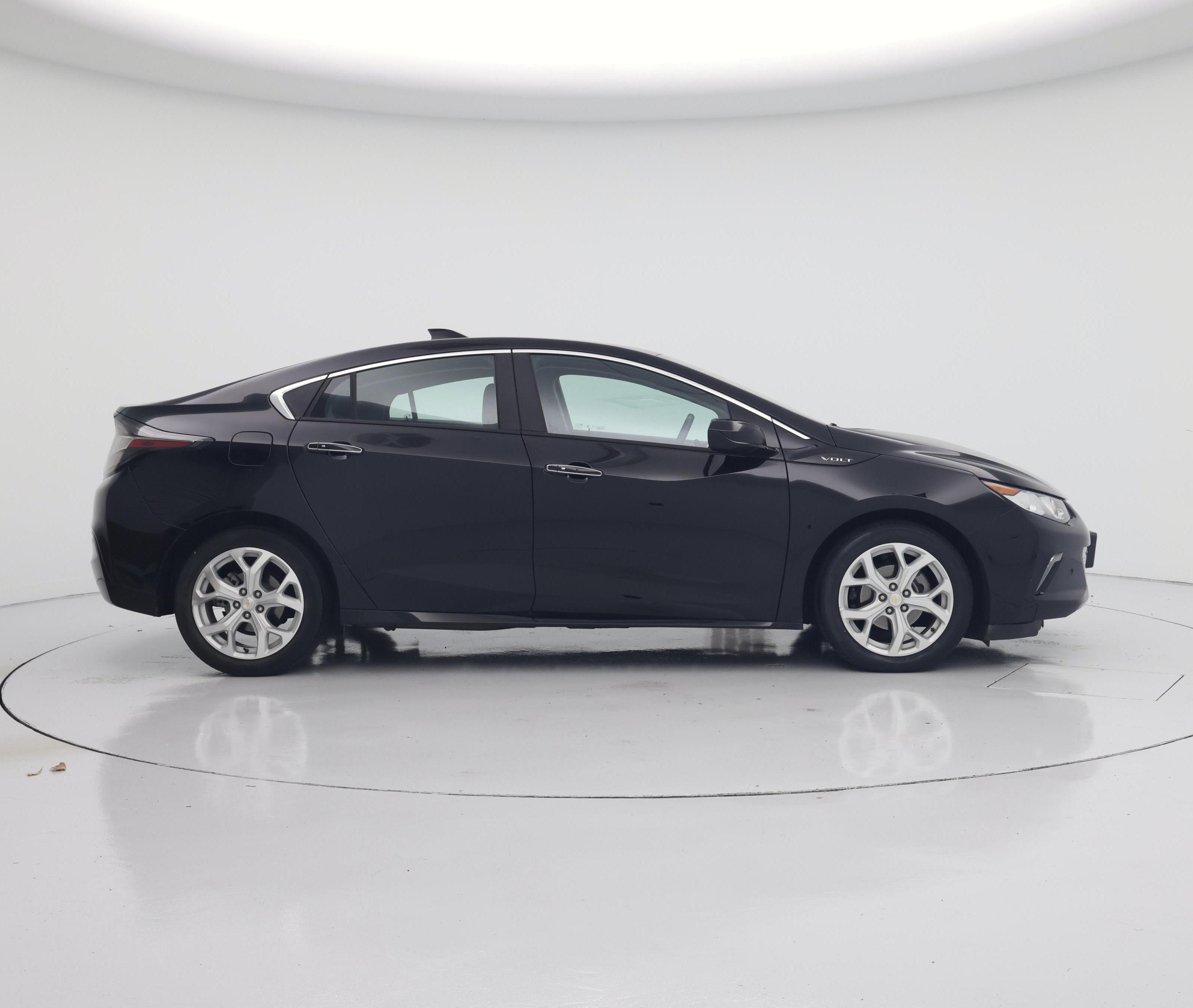 Thumbnail: 2018 Chevrolet Volt - 7