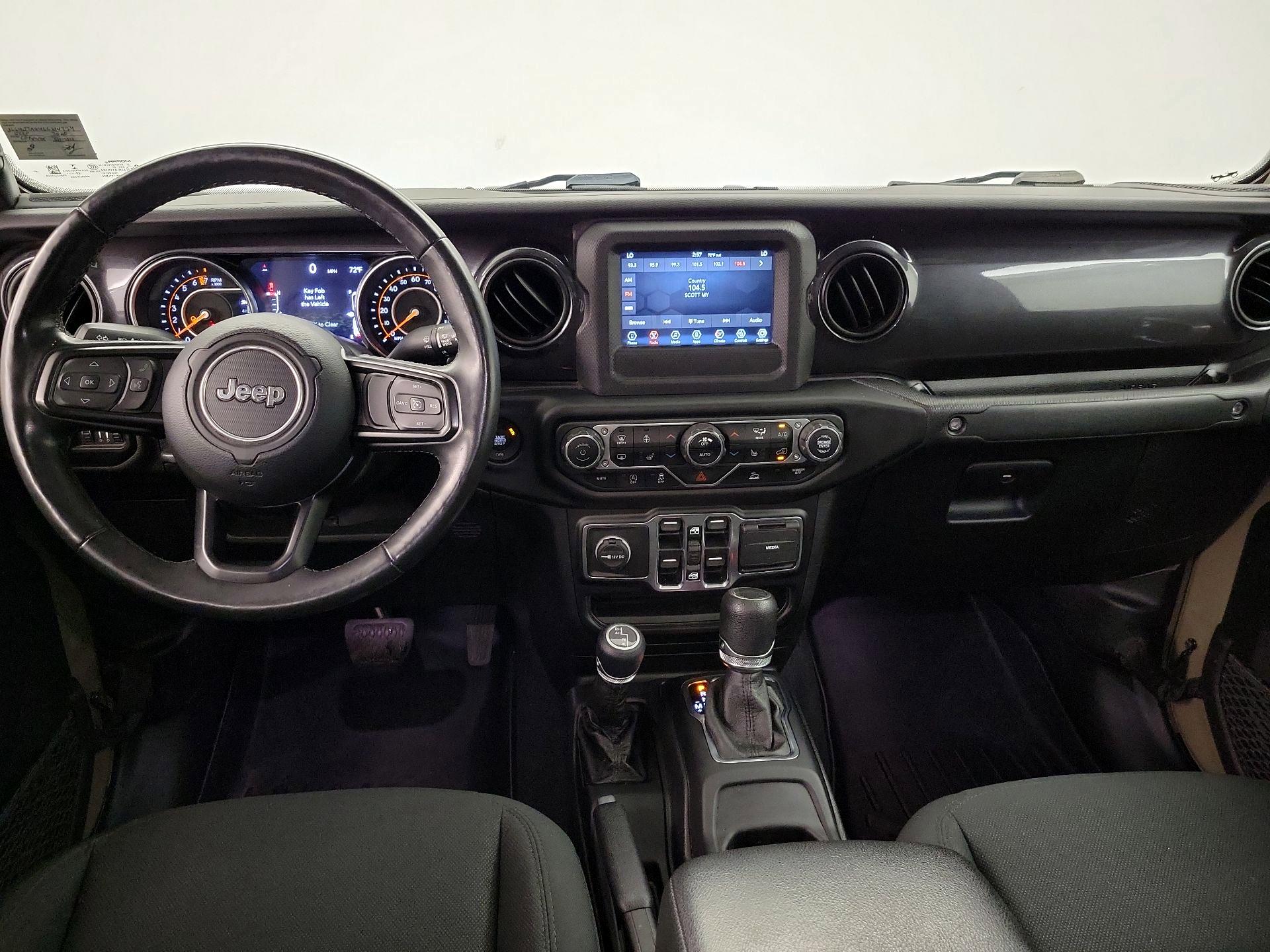 Thumbnail: 2020 Jeep Gladiator - 9