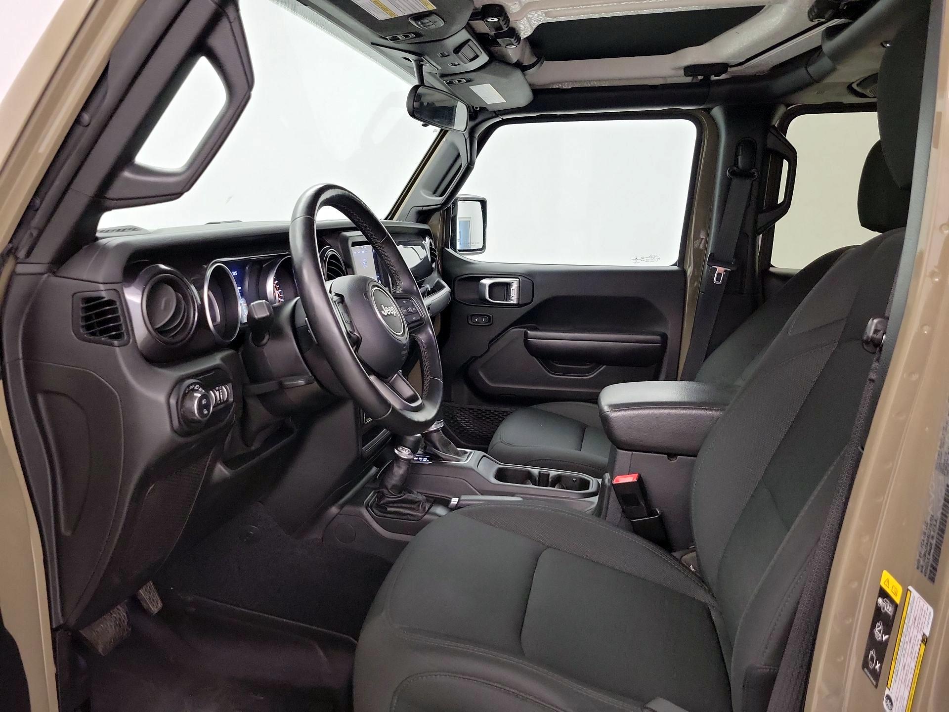 Thumbnail: 2020 Jeep Gladiator - 11