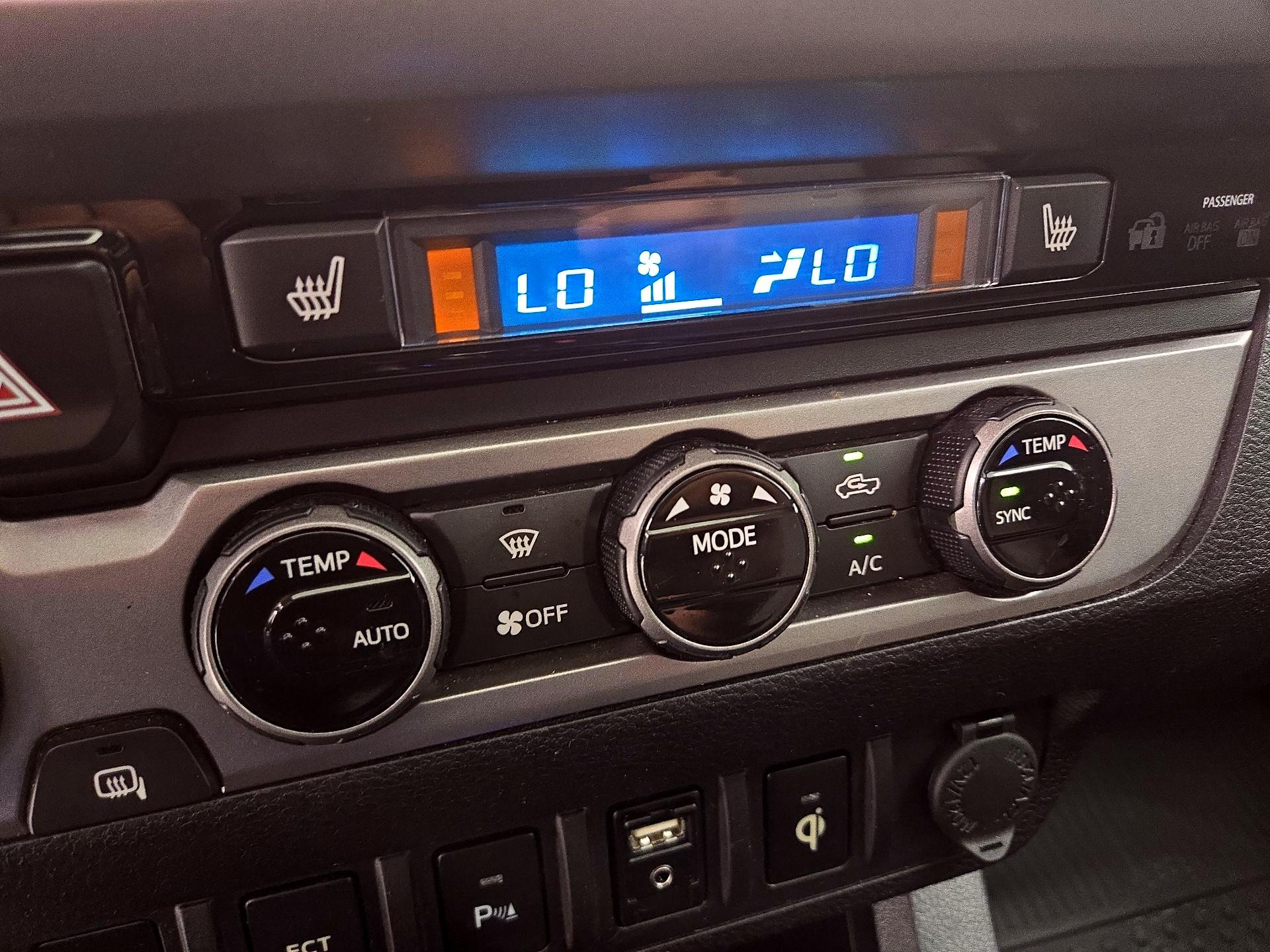 Thumbnail: 2017 Toyota Tacoma - 17