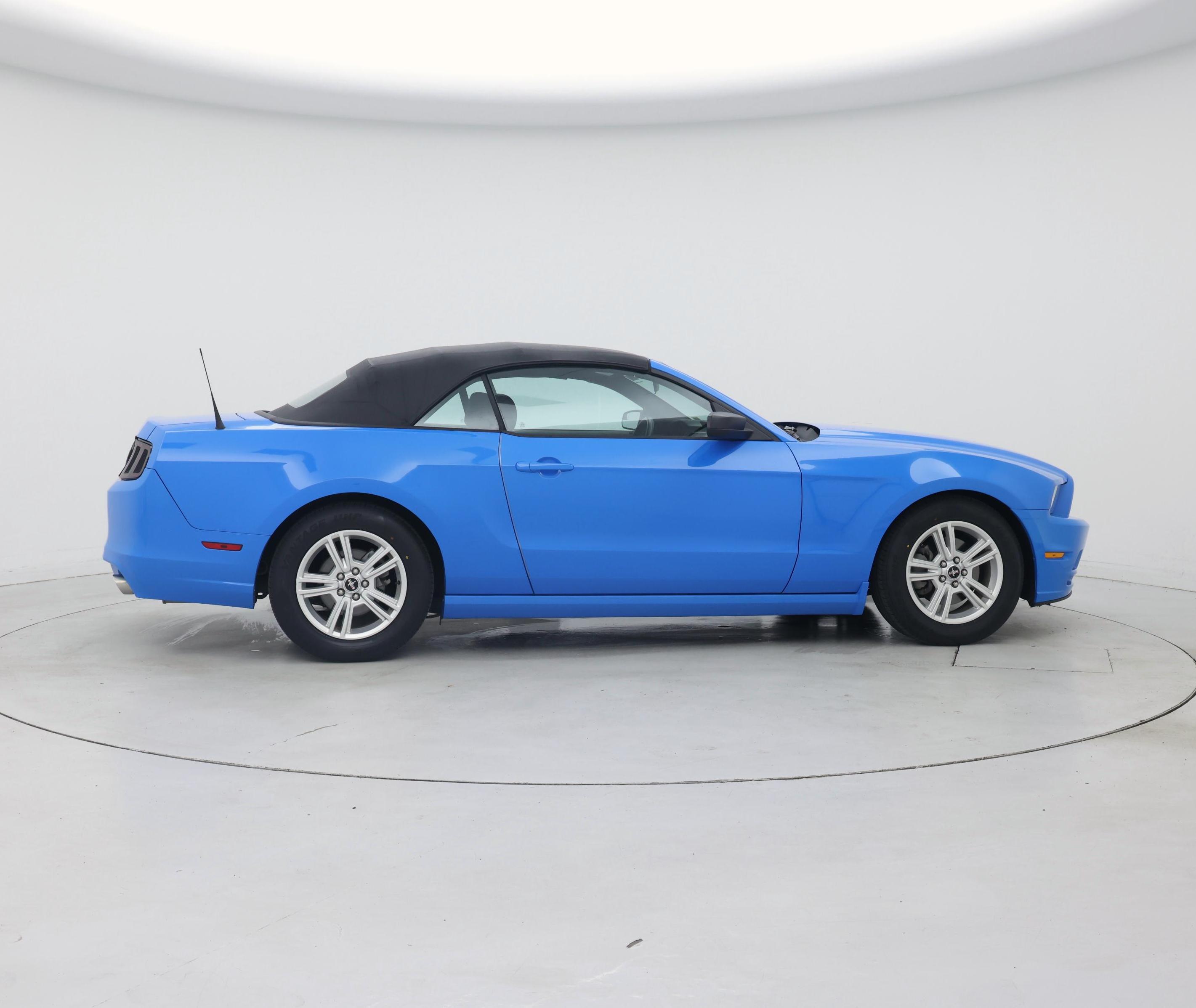 Thumbnail: 2014 Ford Mustang - 7