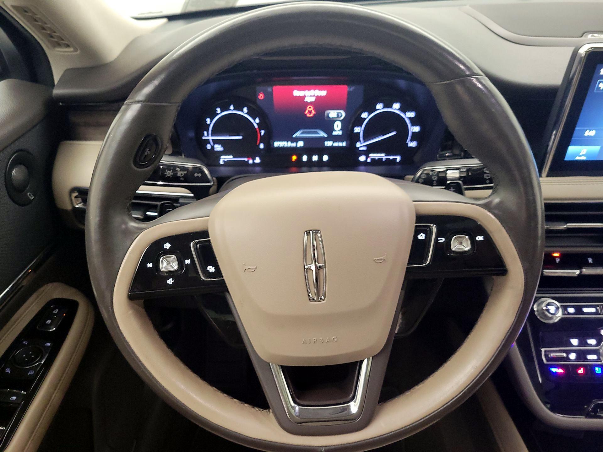 Thumbnail: 2020 Lincoln Corsair - 10
