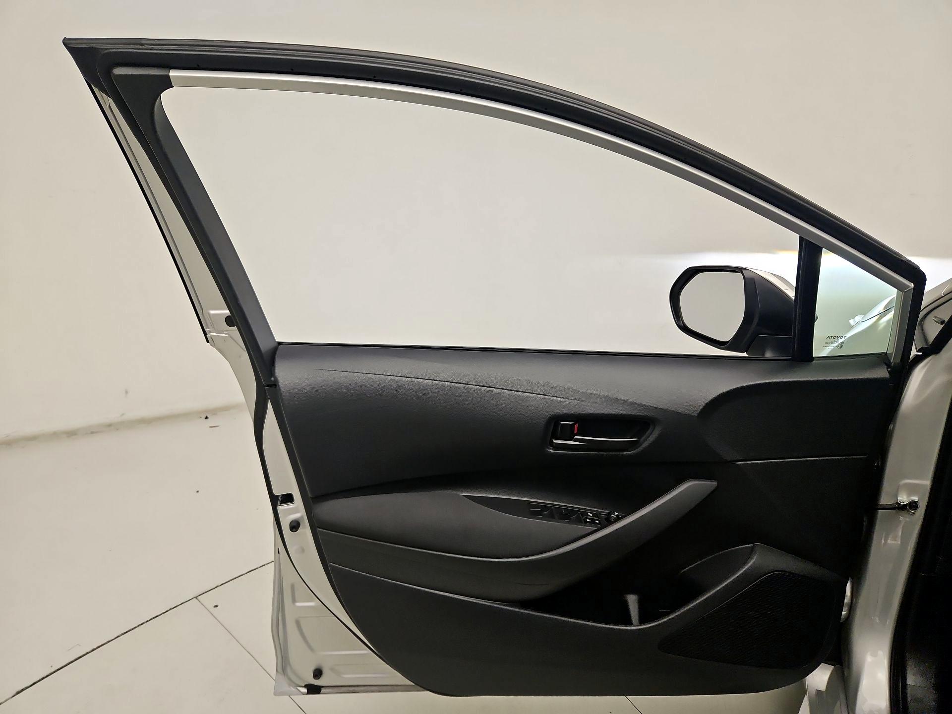 Thumbnail: 2024 Toyota Corolla - 12
