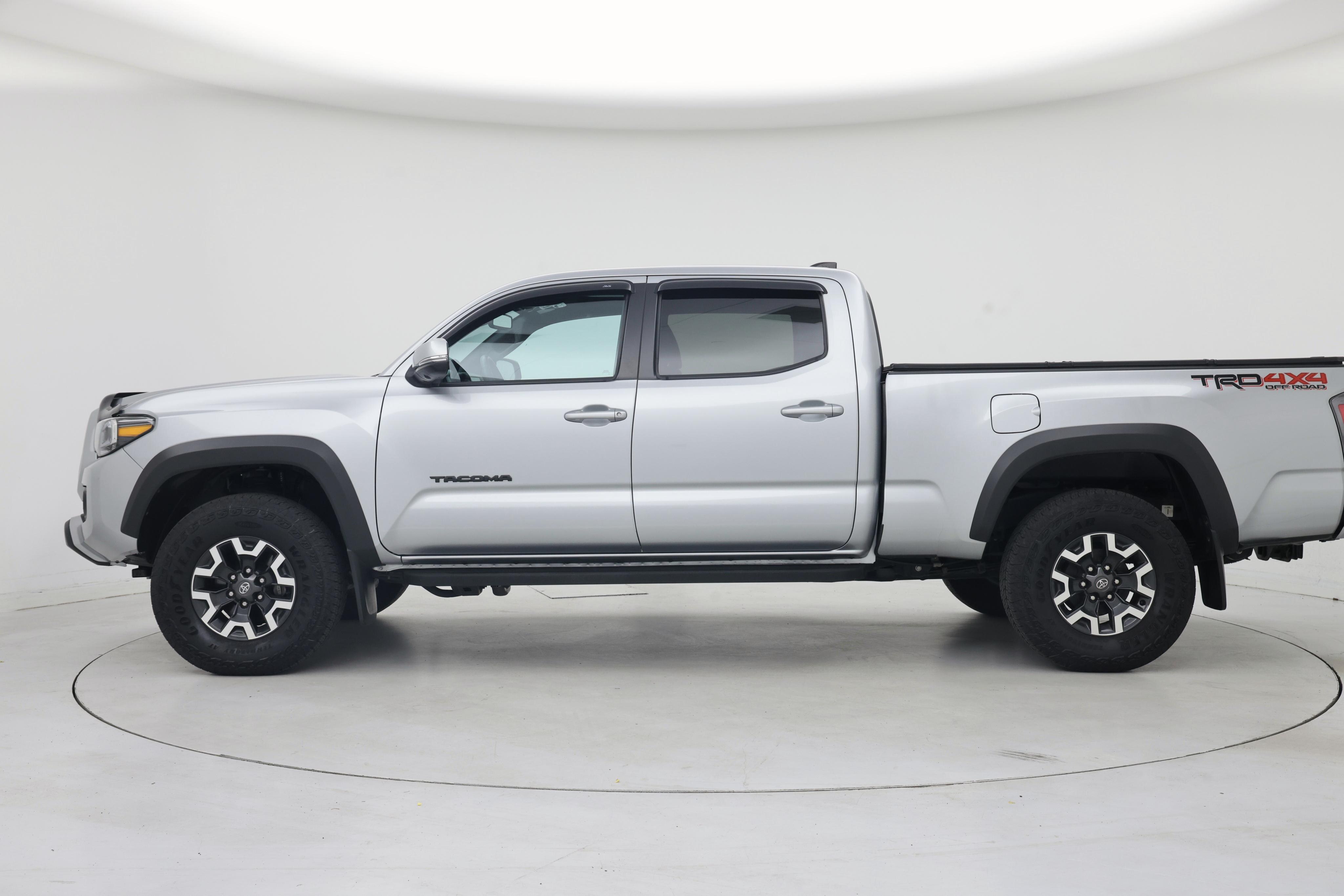Thumbnail: 2023 Toyota Tacoma - 3