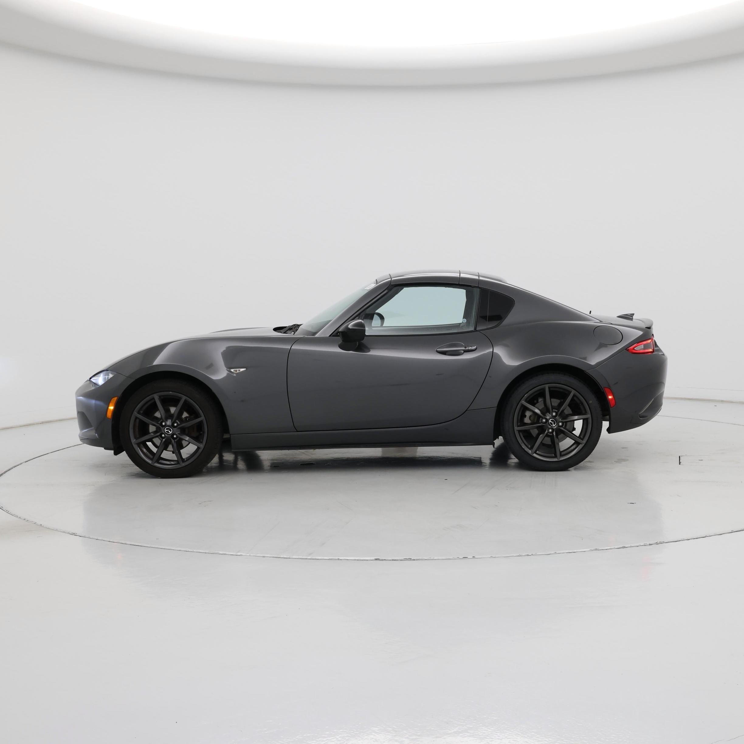 Thumbnail: 2017 Mazda MX-5 Miata - 3