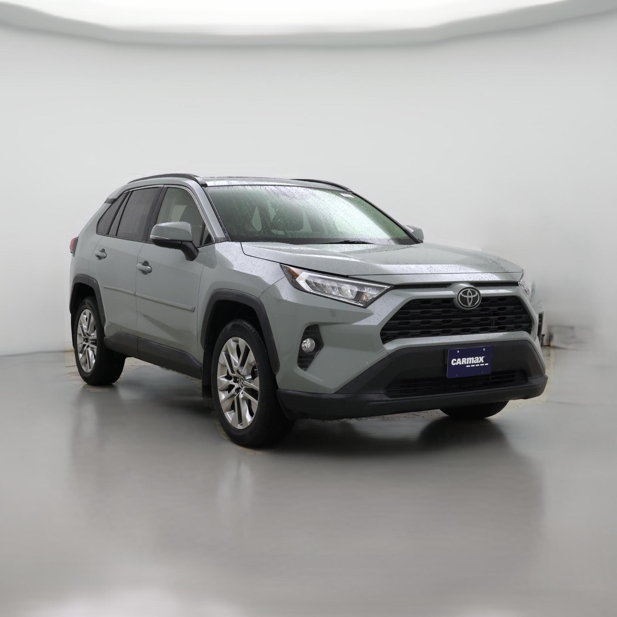 Thumbnail: 2019 Toyota RAV4 - 1