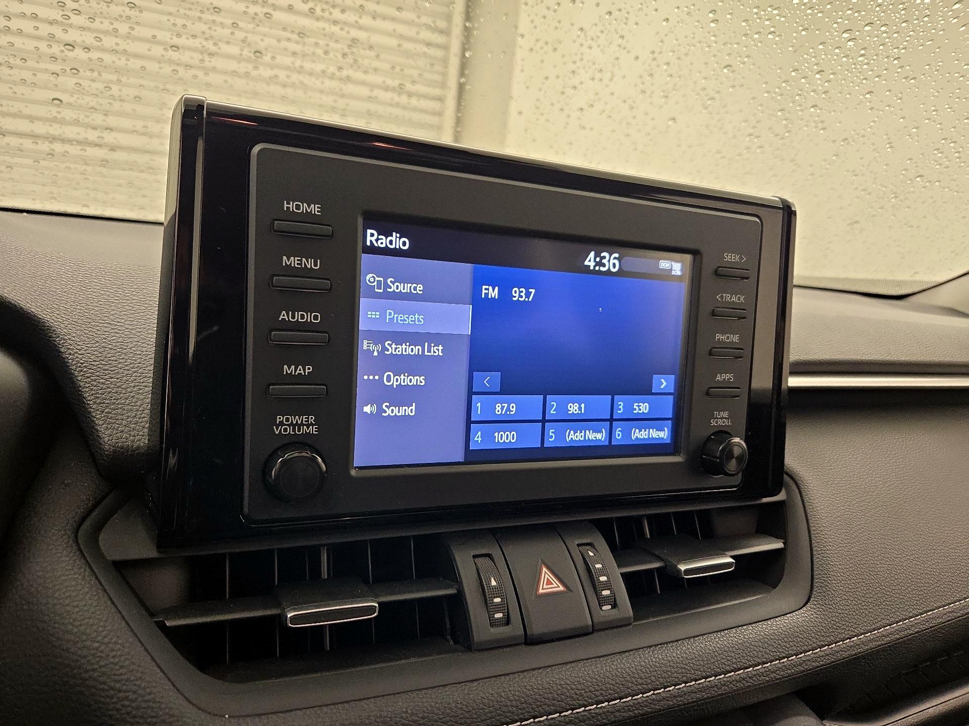 Thumbnail: 2019 Toyota RAV4 - 15