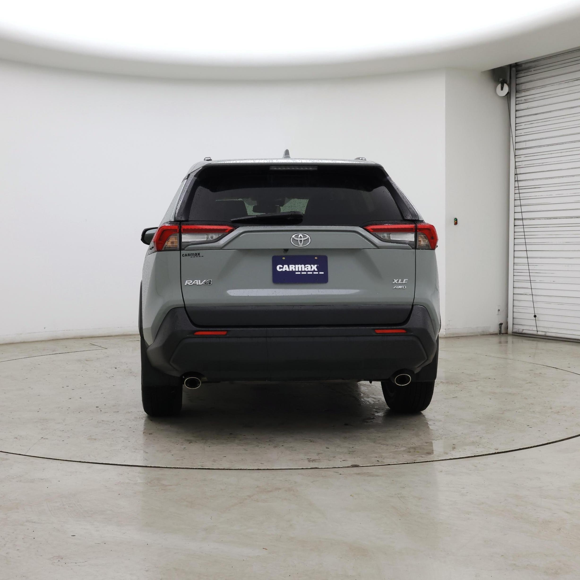 Thumbnail: 2019 Toyota RAV4 - 6