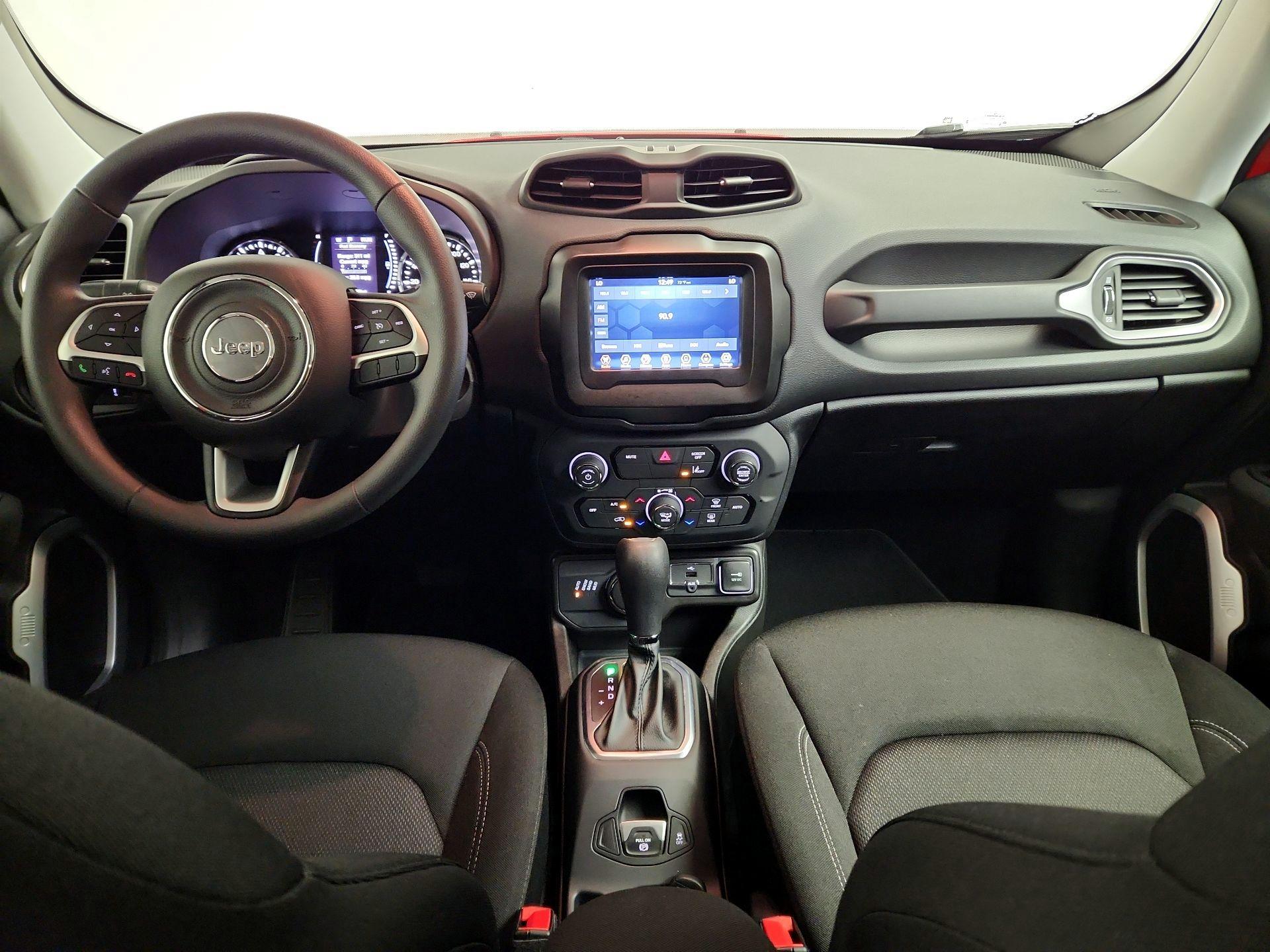 Thumbnail: 2021 Jeep Renegade - 9