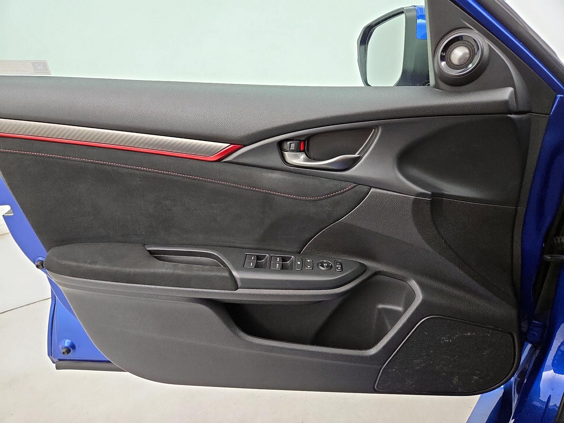 Thumbnail: 2018 Honda Civic - 12
