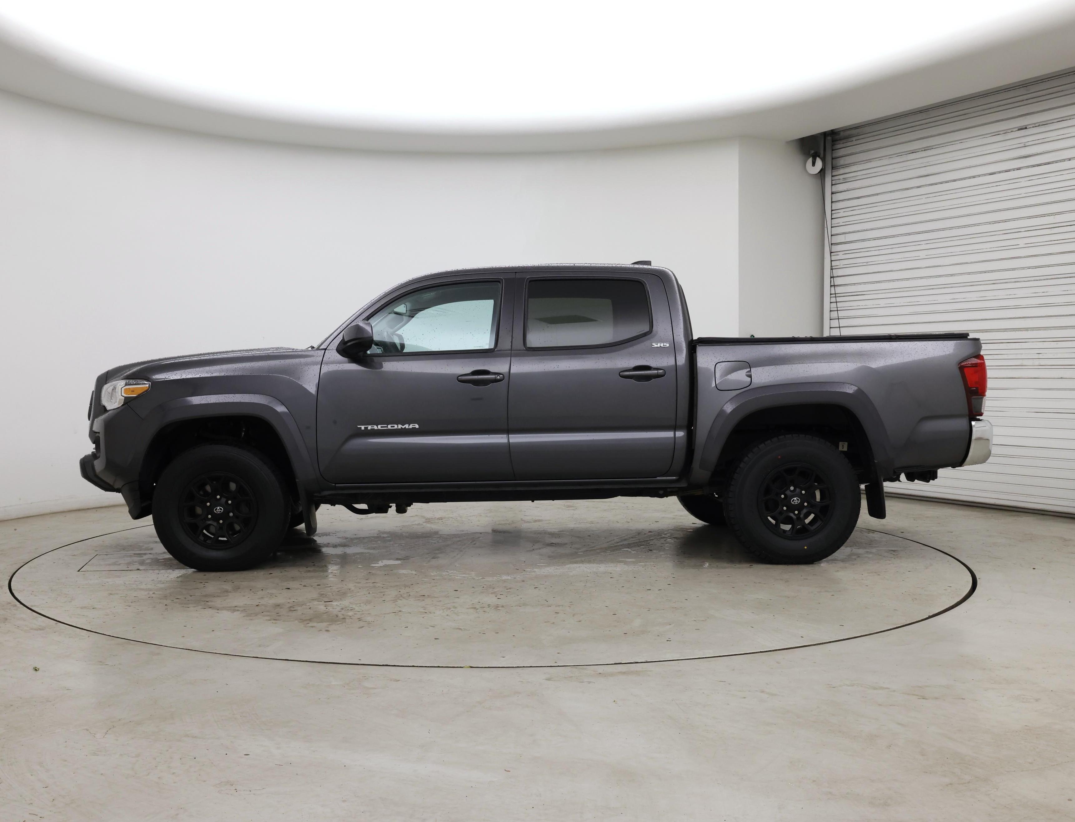 Thumbnail: 2022 Toyota Tacoma - 3