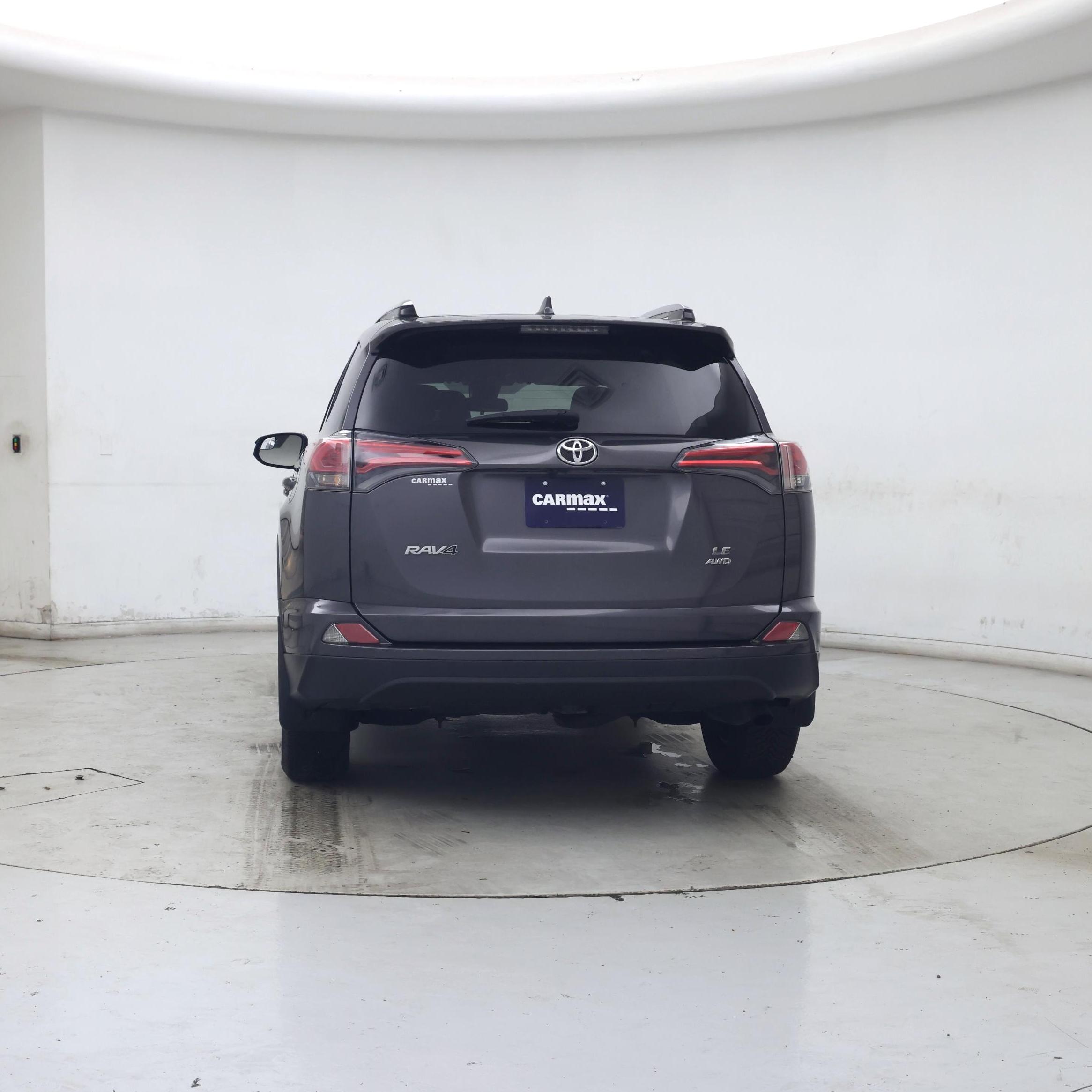 Thumbnail: 2017 Toyota RAV4 - 6