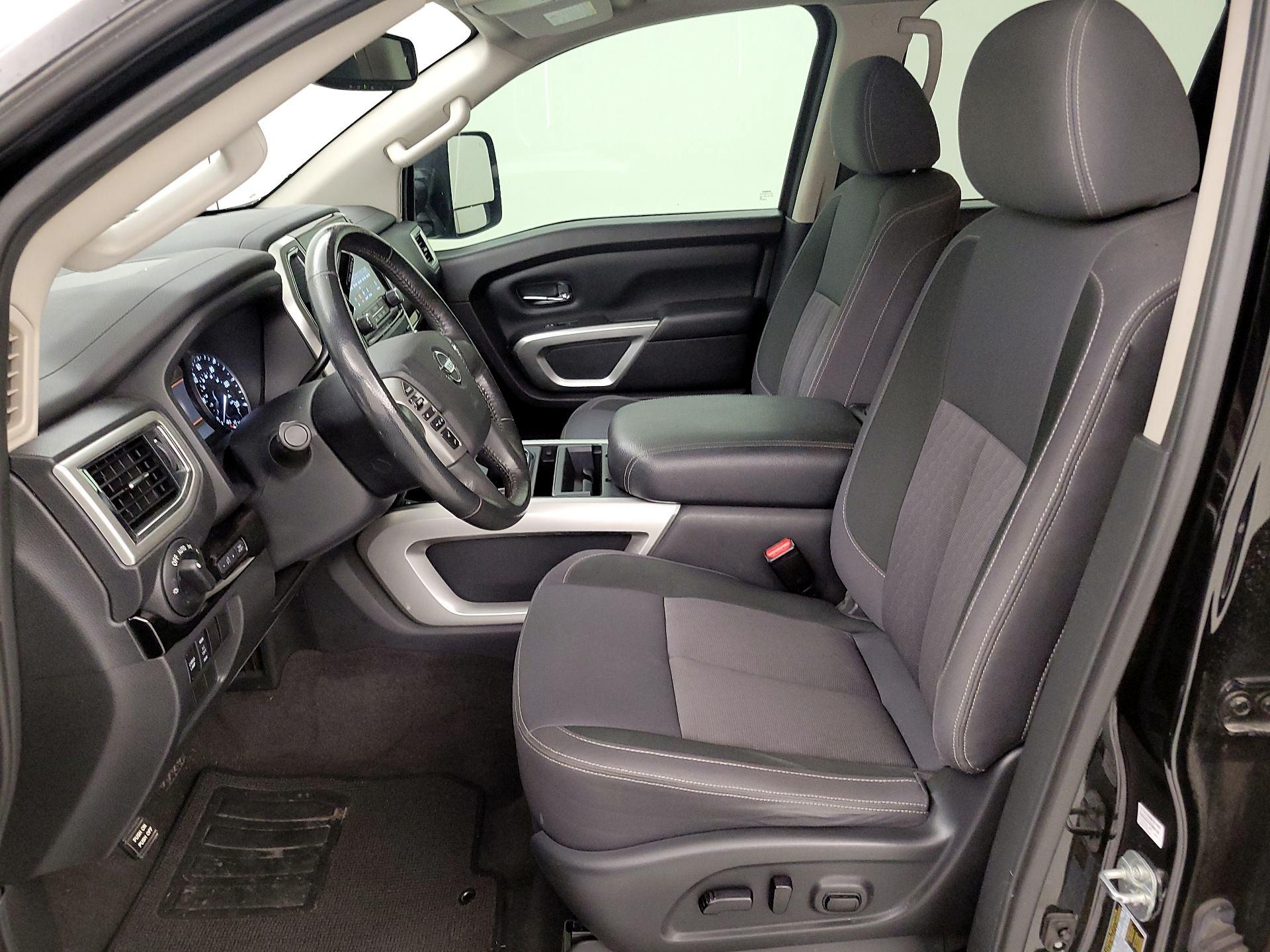 Thumbnail: 2021 Nissan Titan - 11