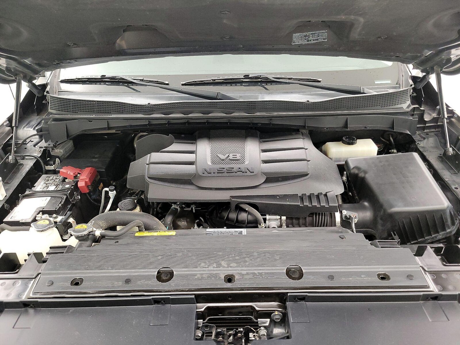 2021 Nissan Titan SV - Photo 22