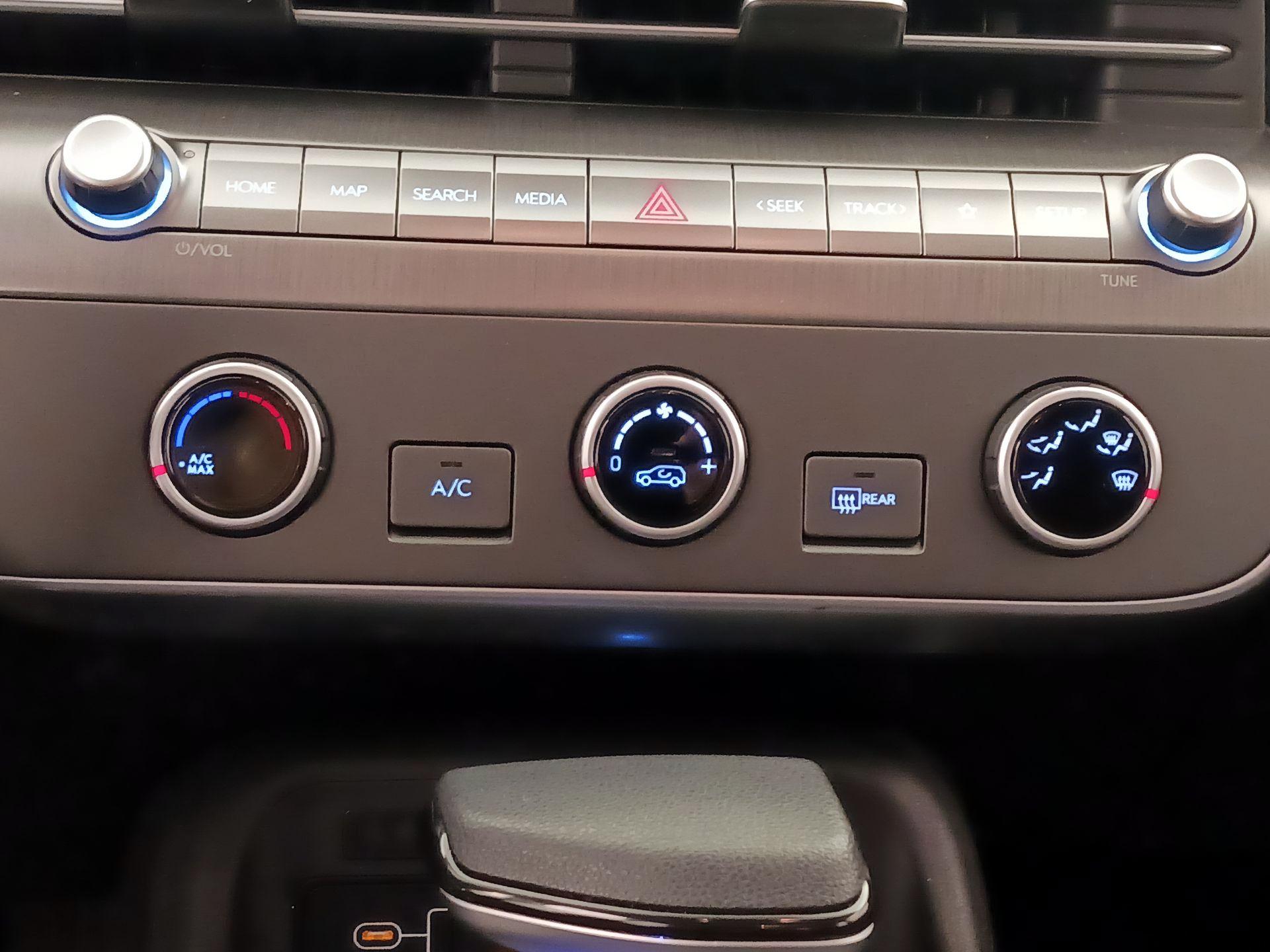 Thumbnail: 2025 Hyundai Kona - 16
