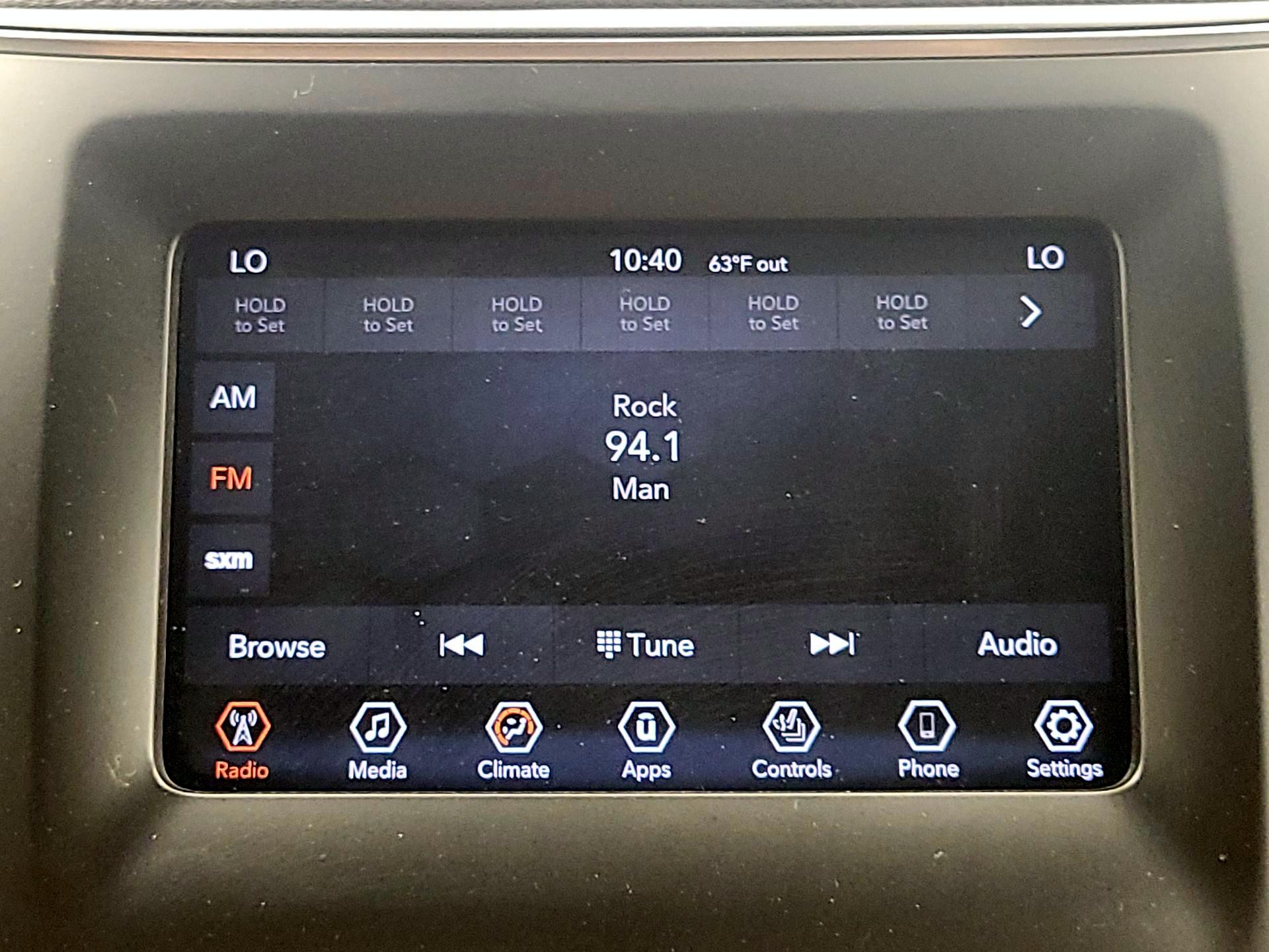 Thumbnail: 2020 Jeep Cherokee - 15