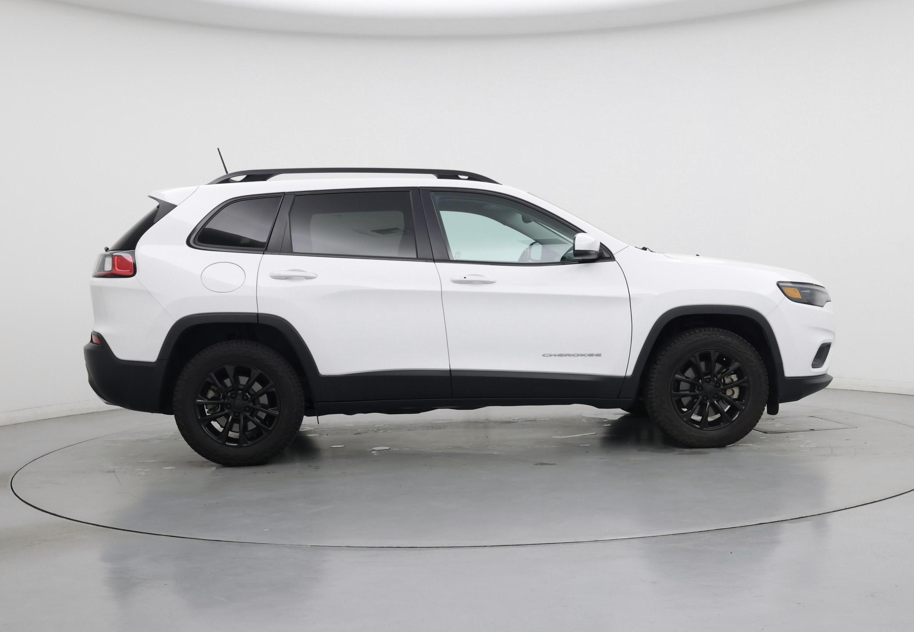 Thumbnail: 2020 Jeep Cherokee - 7