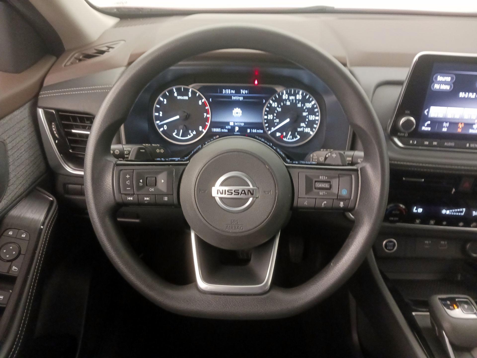 Thumbnail: 2021 Nissan Rogue - 10