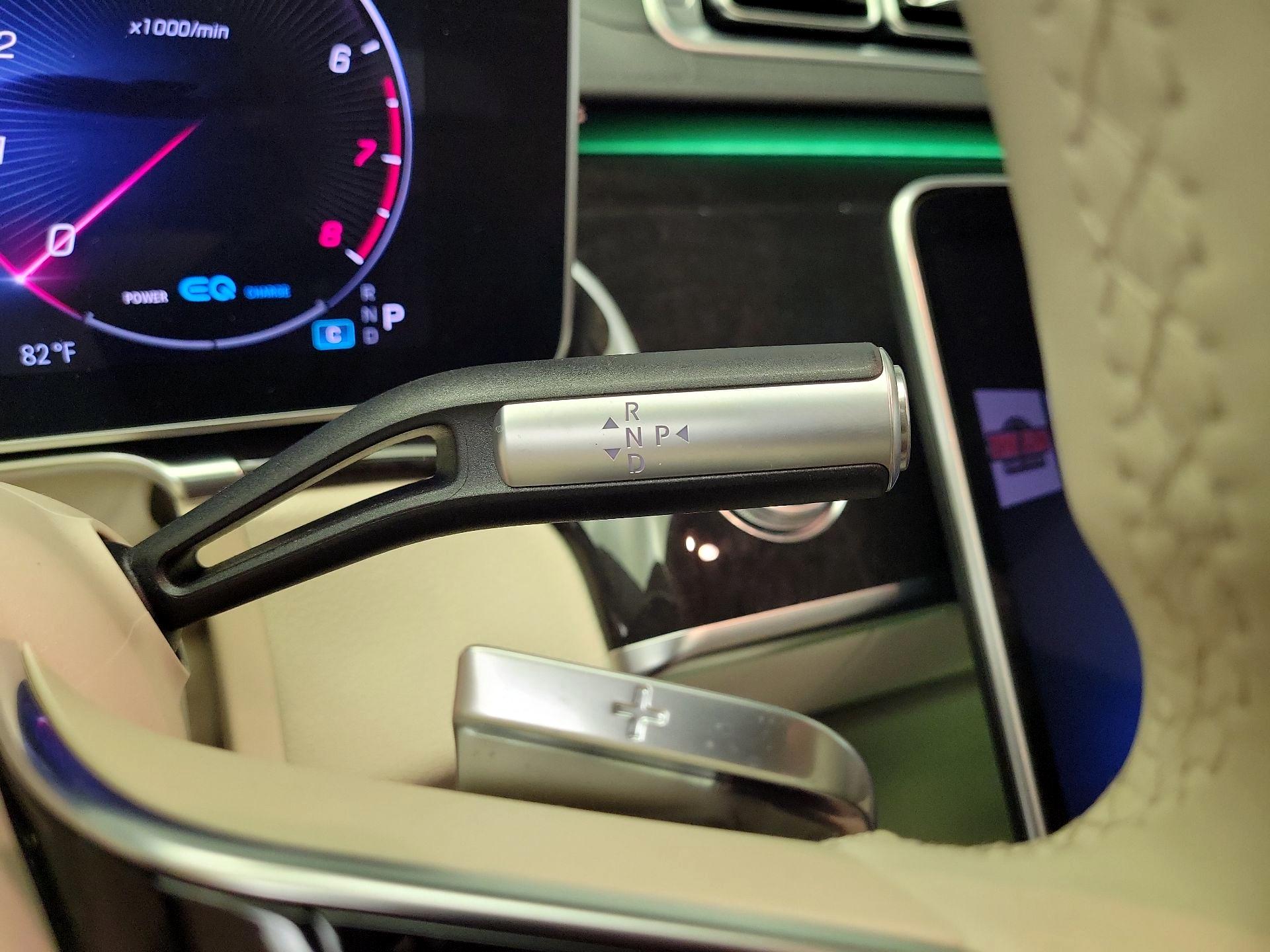 Thumbnail: 2022 Mercedes-Benz S-Class - 18