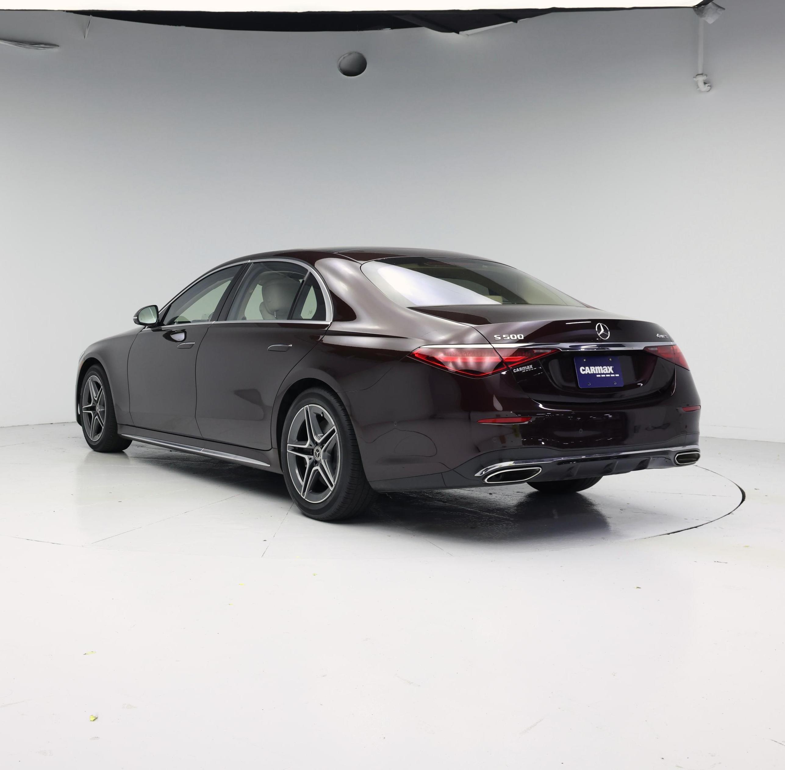 Thumbnail: 2022 Mercedes-Benz S-Class - 2