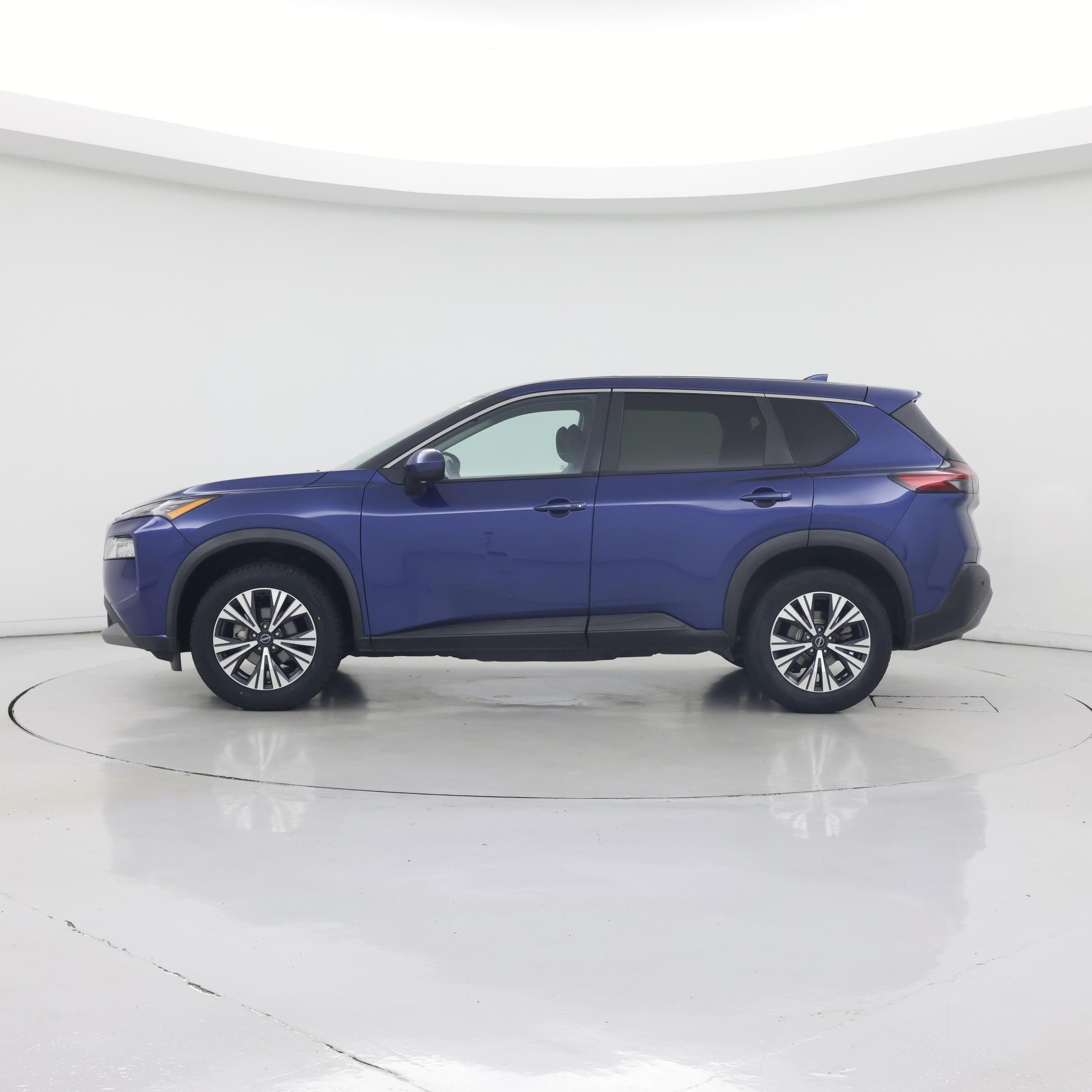 Thumbnail: 2023 Nissan Rogue - 3