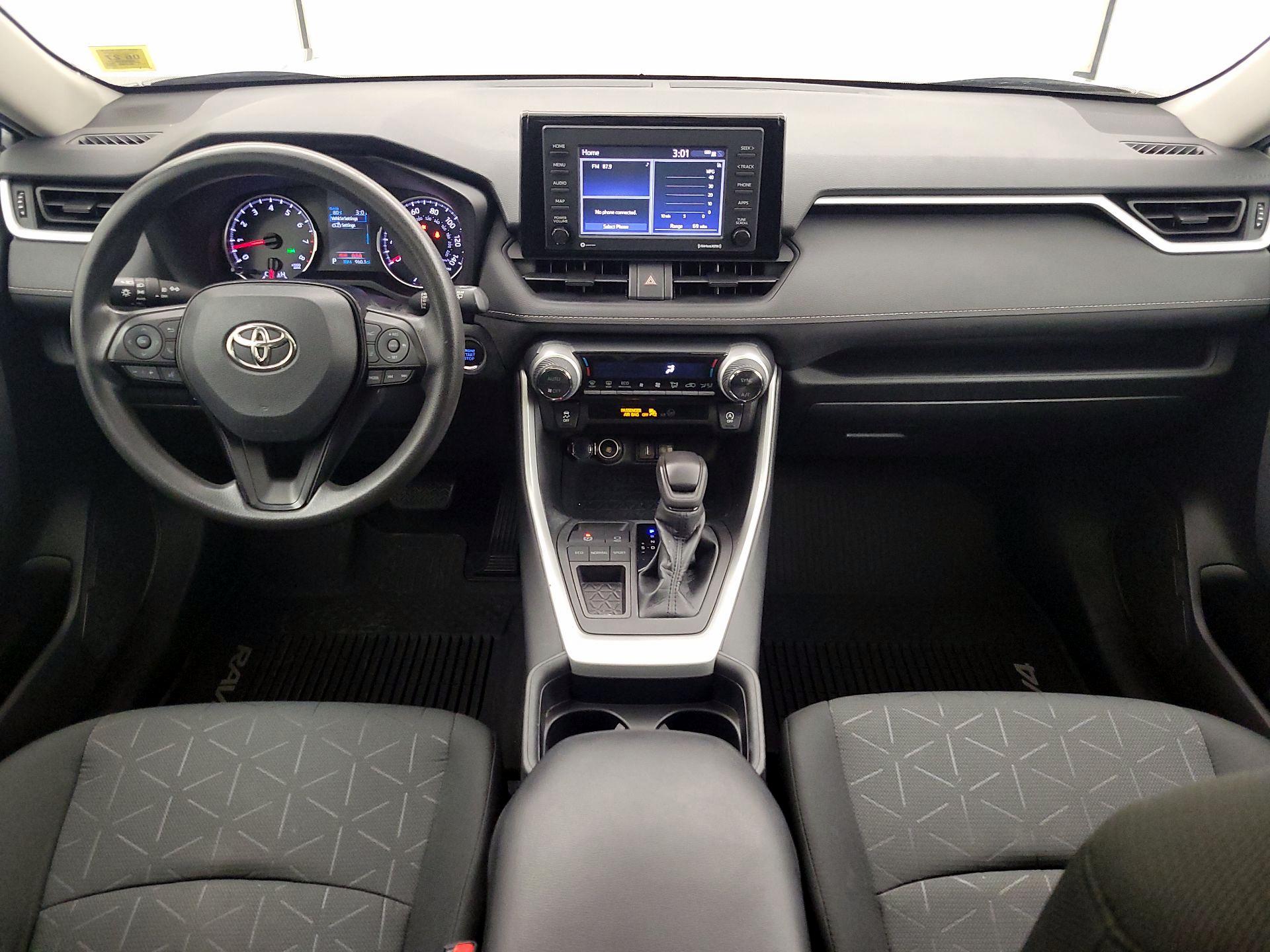 Thumbnail: 2020 Toyota RAV4 - 9